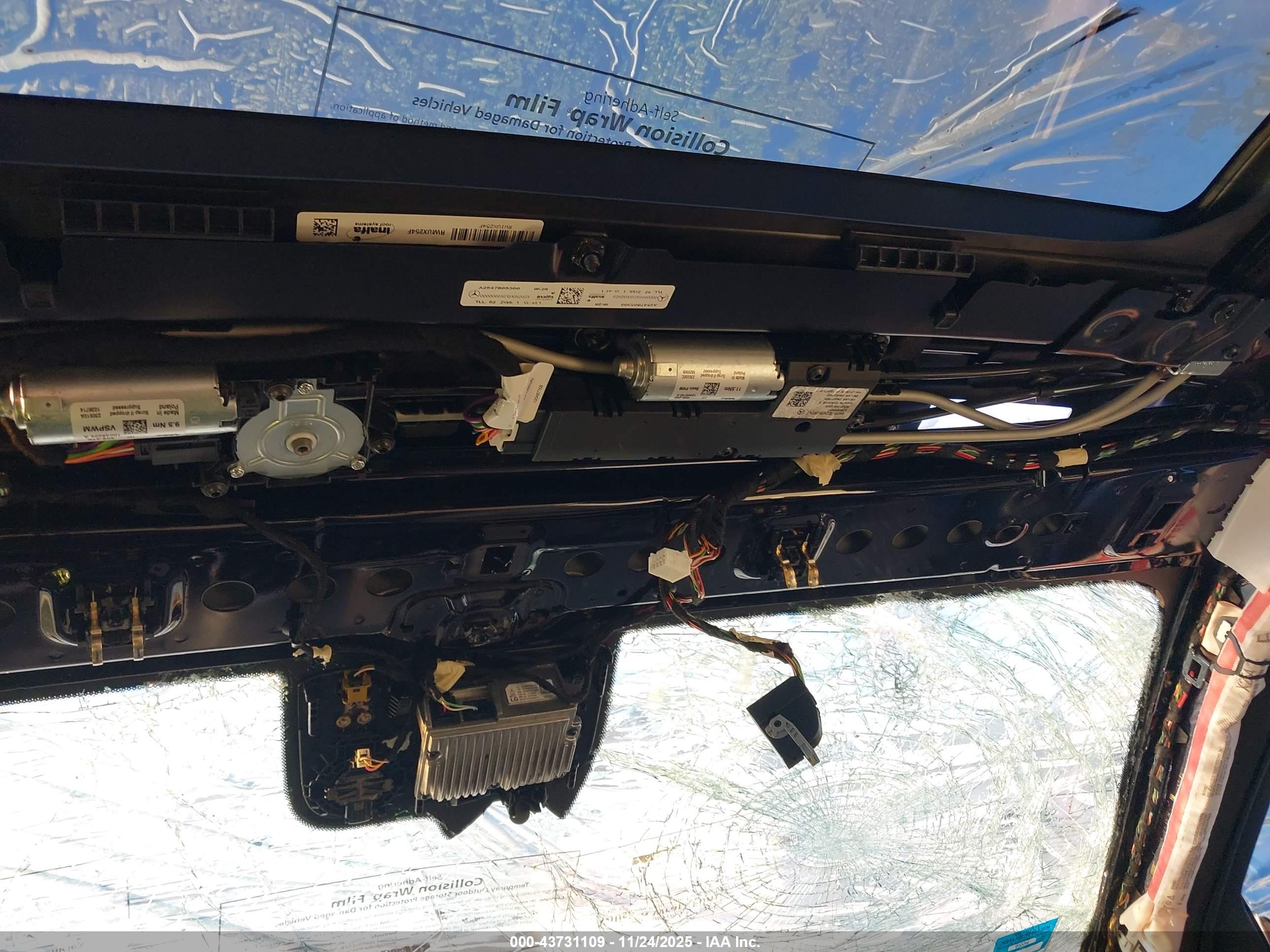 MERCEDES-BENZ GLC image 6