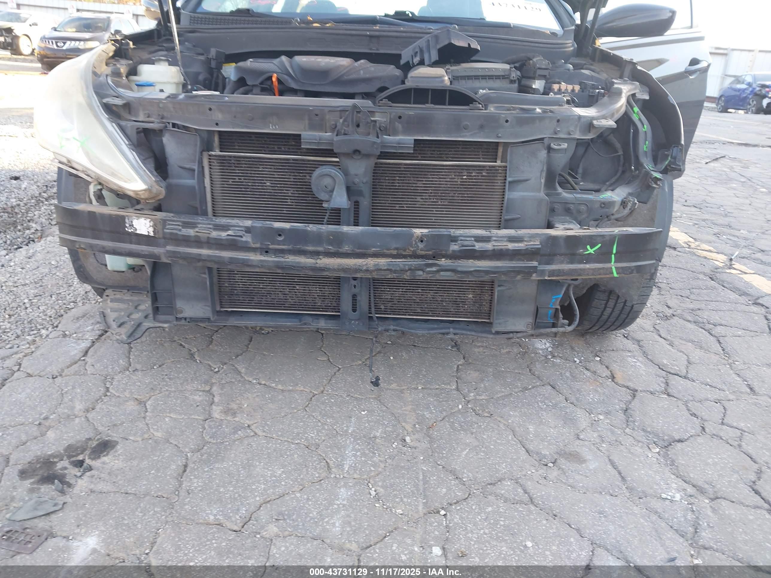 HYUNDAI SONATA image 6