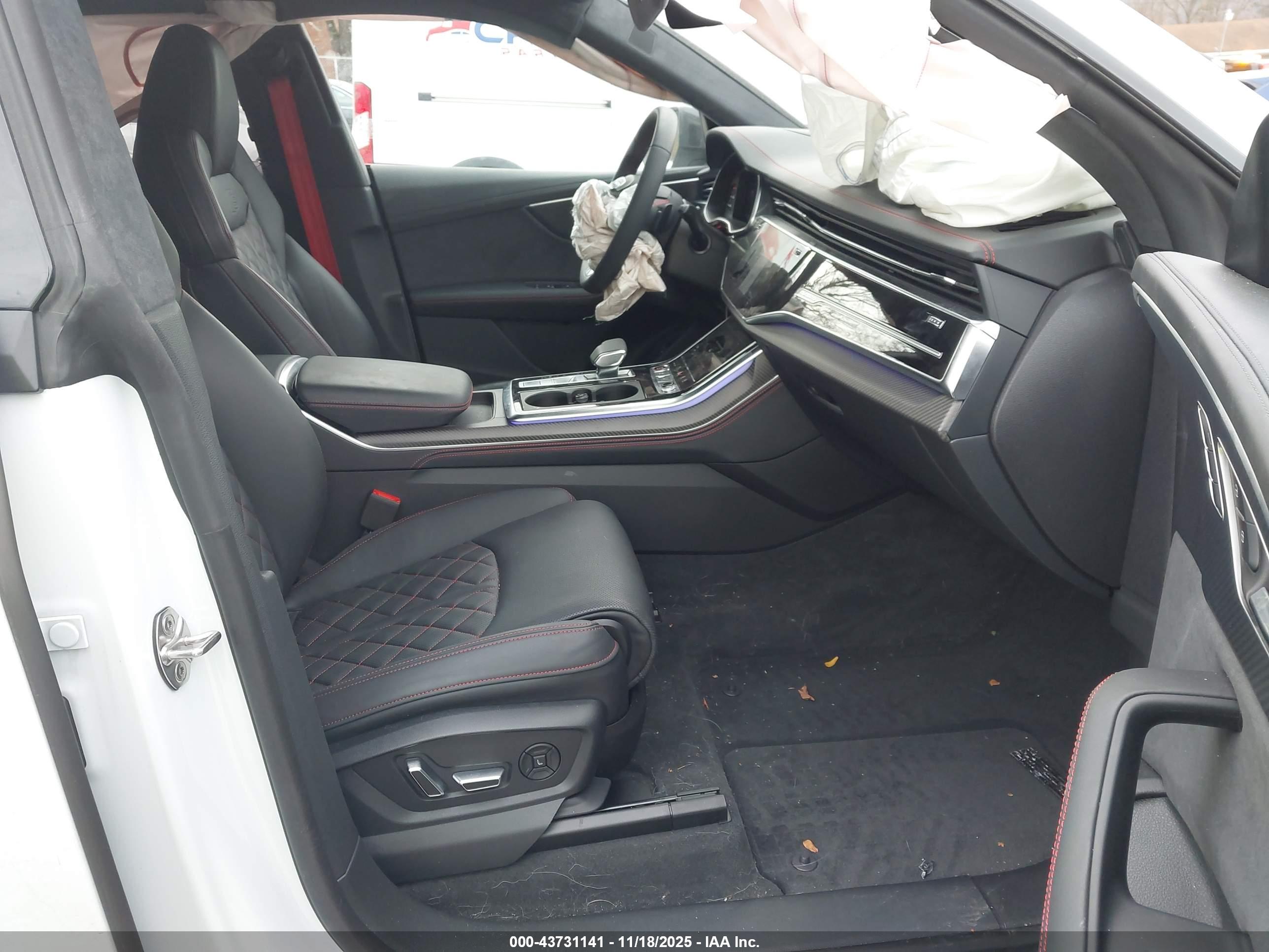 AUDI SQ8 image 5