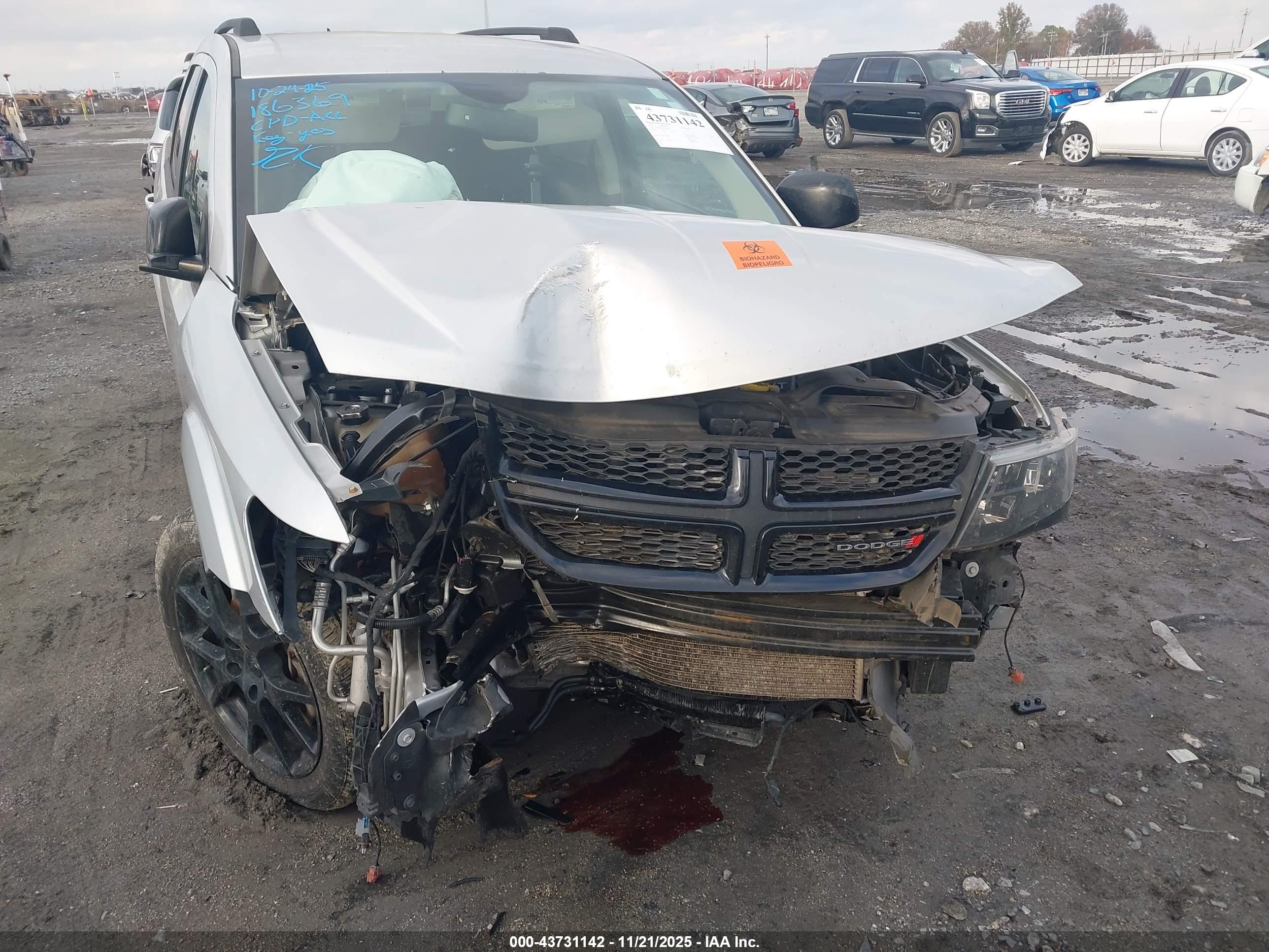 DODGE JOURNEY image 6