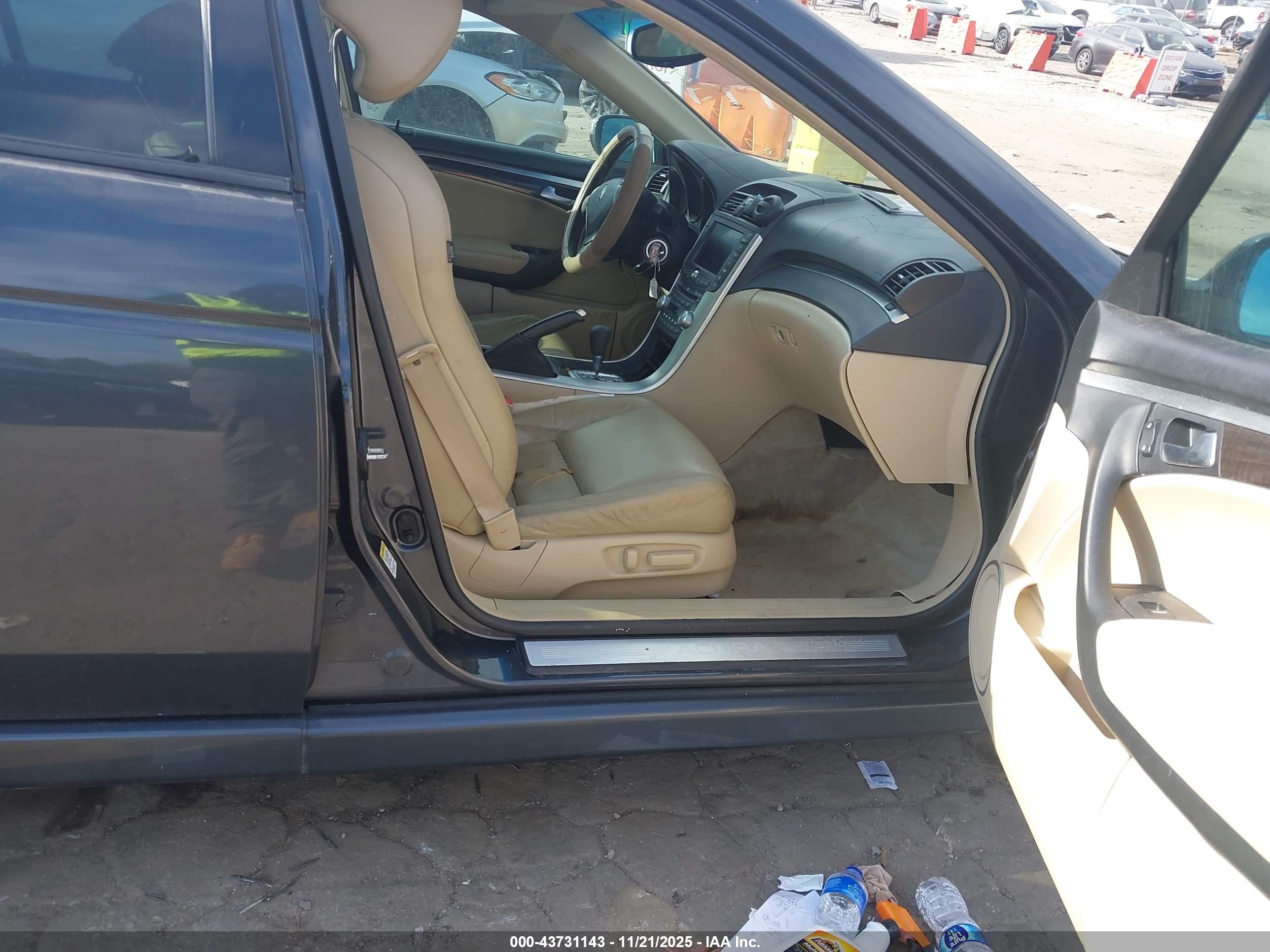 ACURA TL image 5