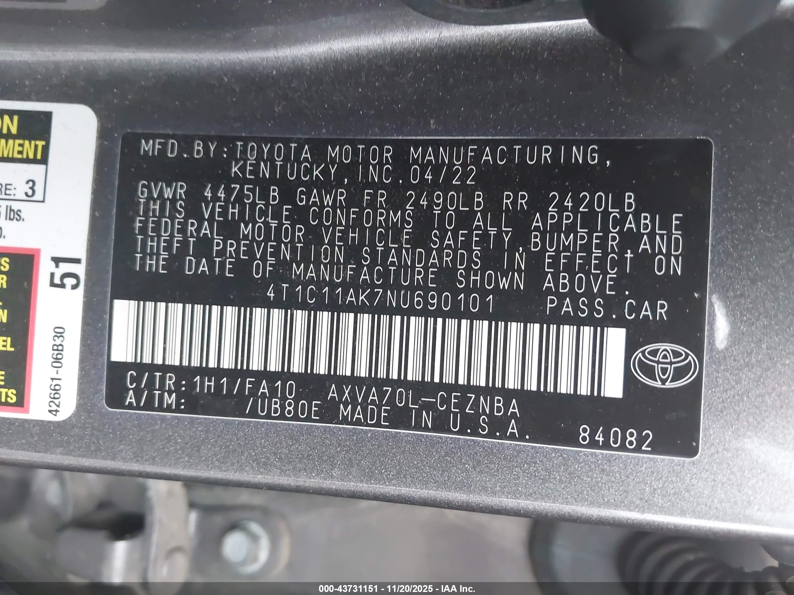 TOYOTA CAMRY image 9