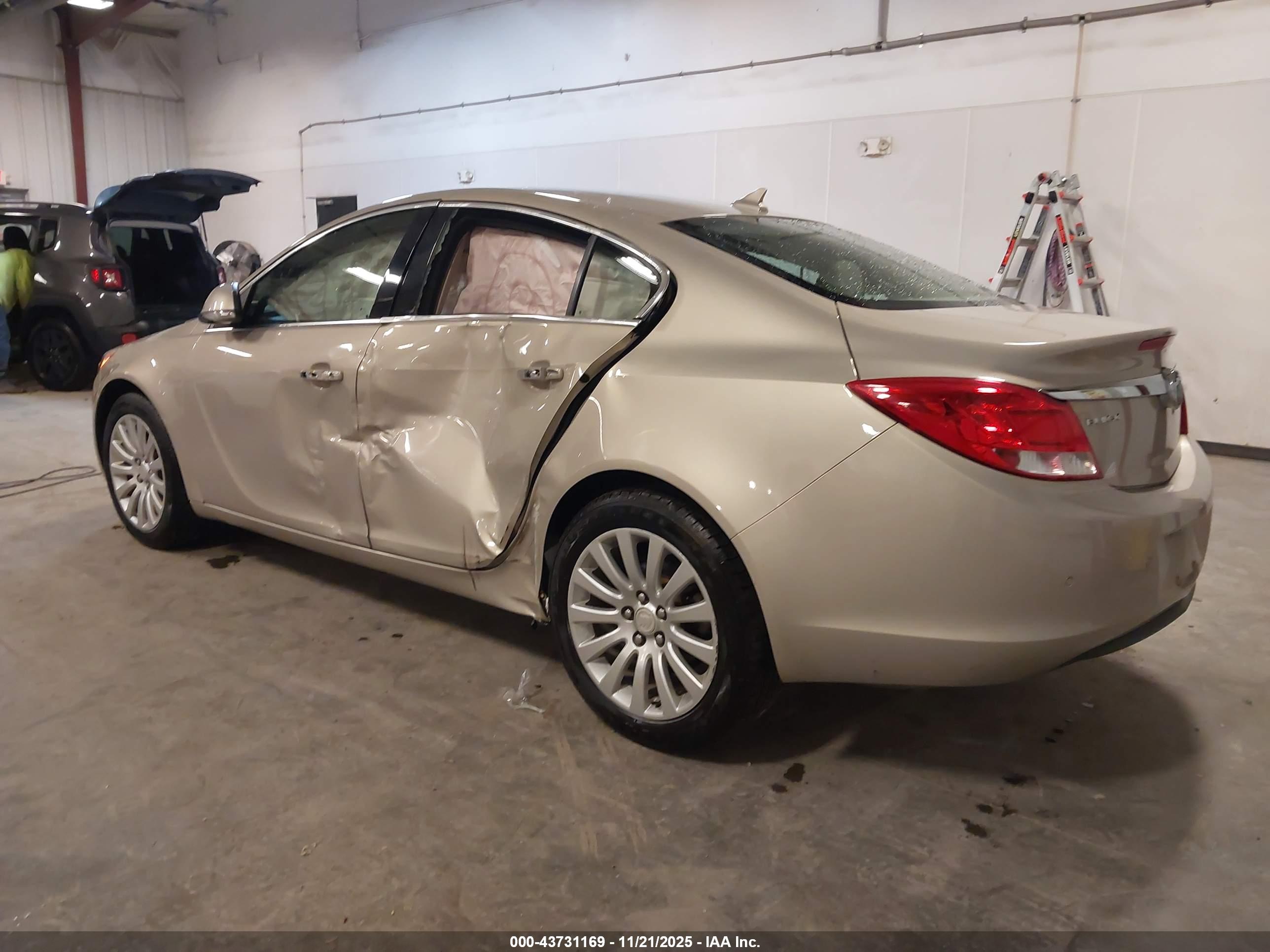 BUICK REGAL image 3