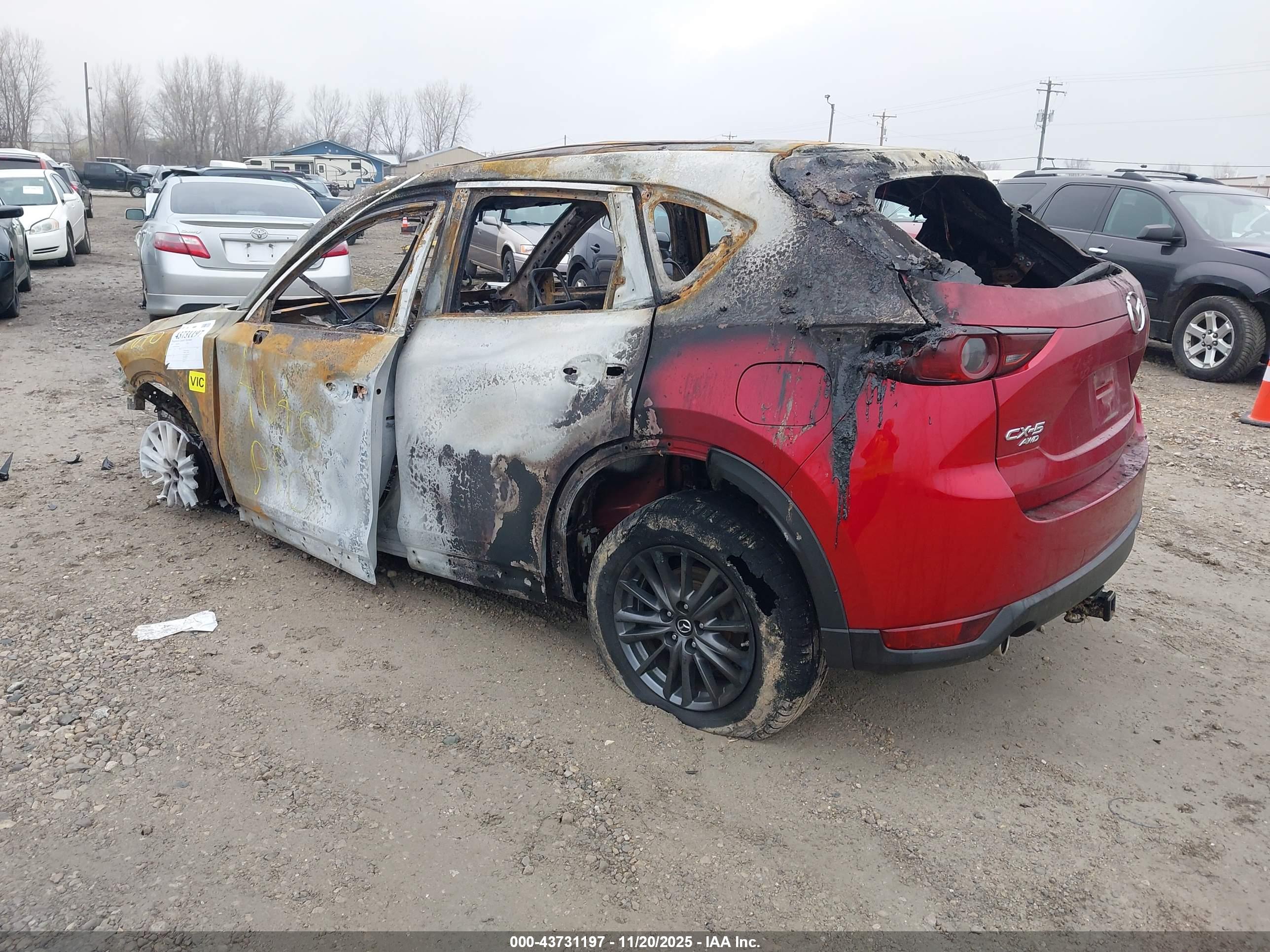 MAZDA CX-5 image 3