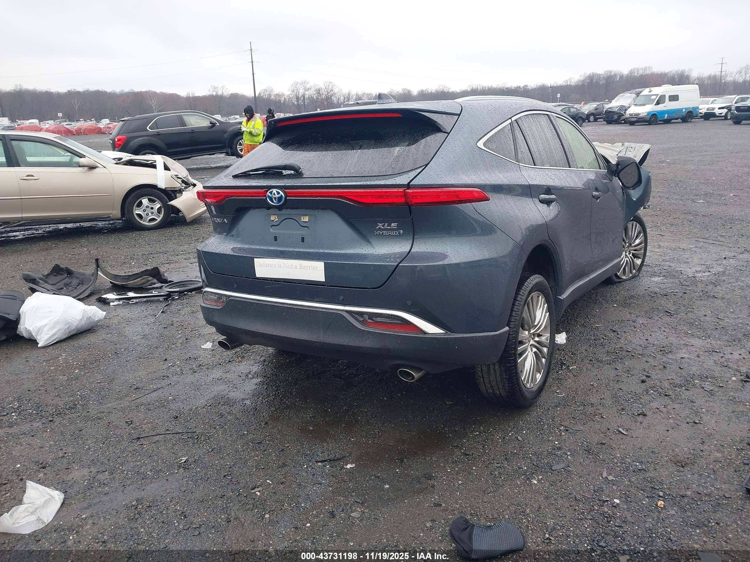 TOYOTA VENZA image 4