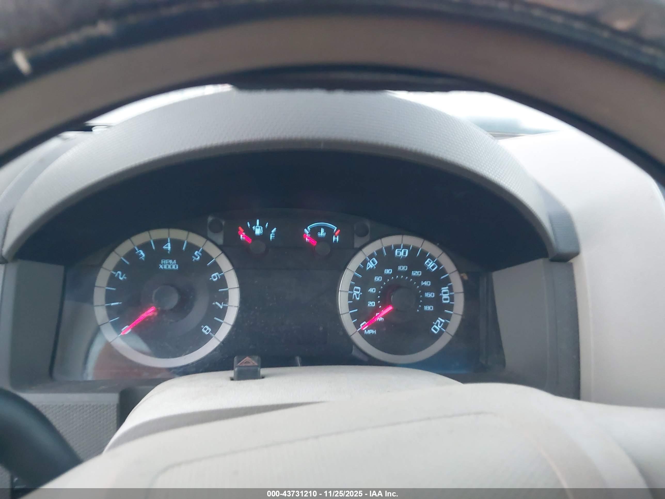 FORD ESCAPE image 7