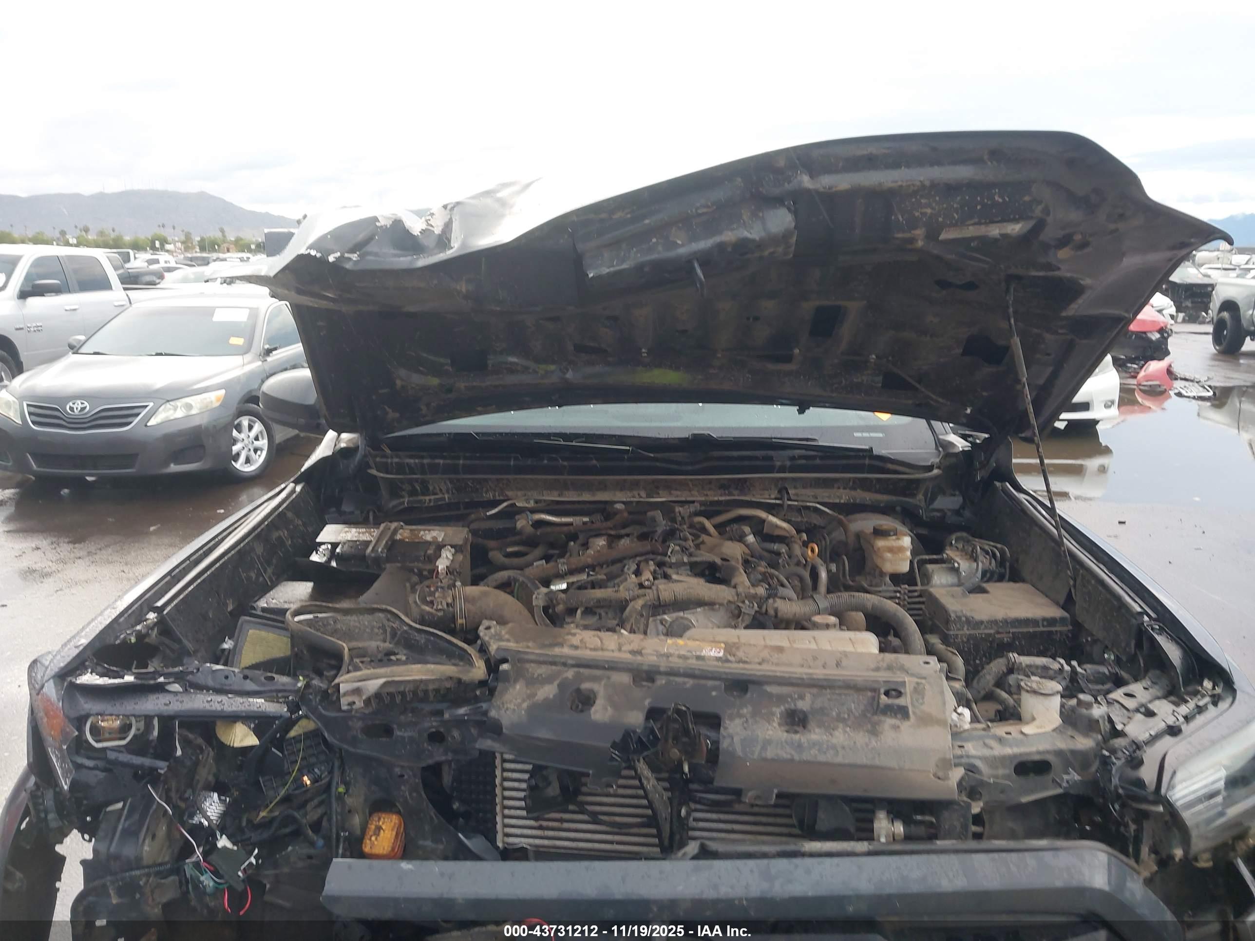 TOYOTA TACOMA image 10