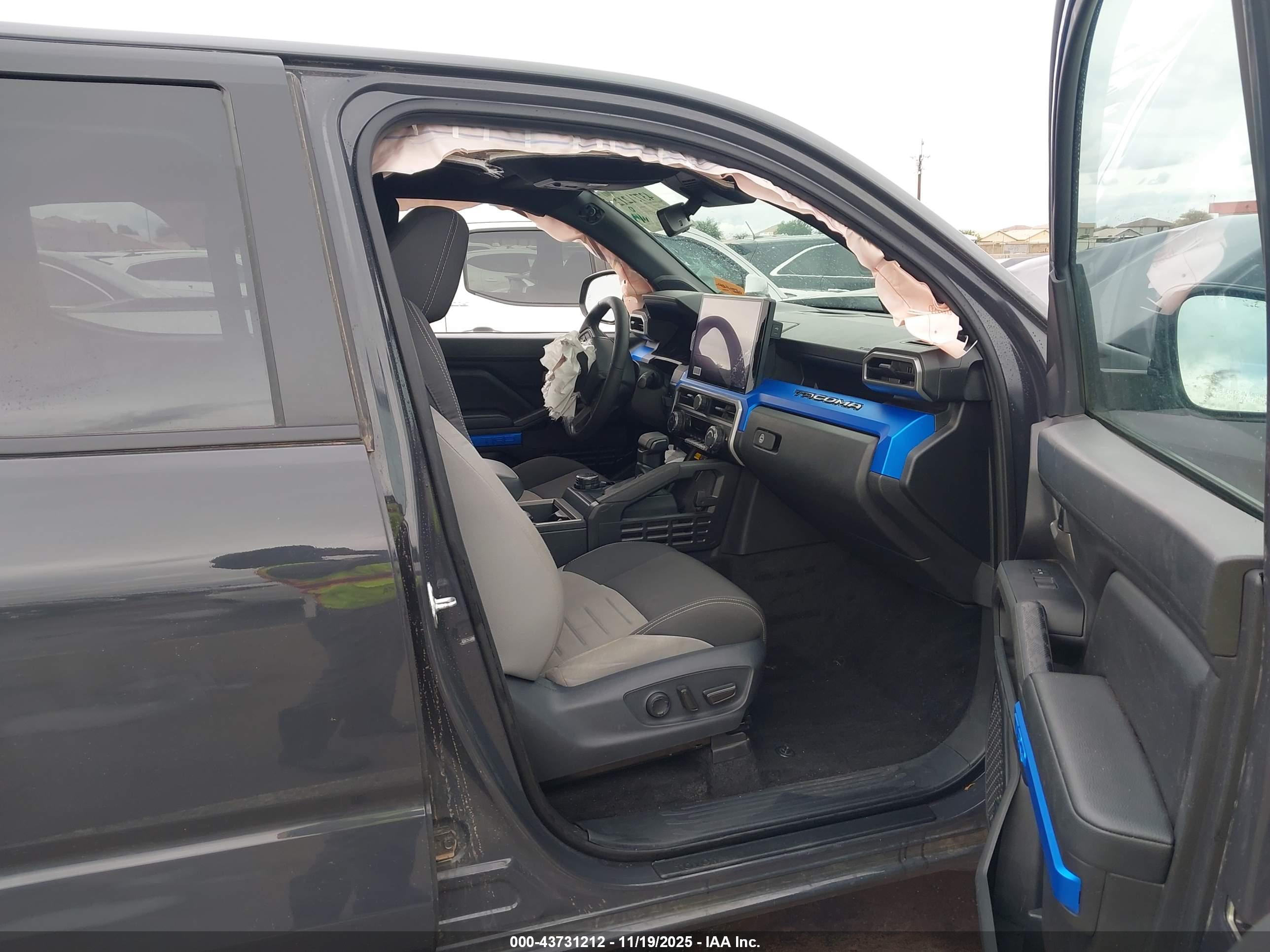 TOYOTA TACOMA image 5