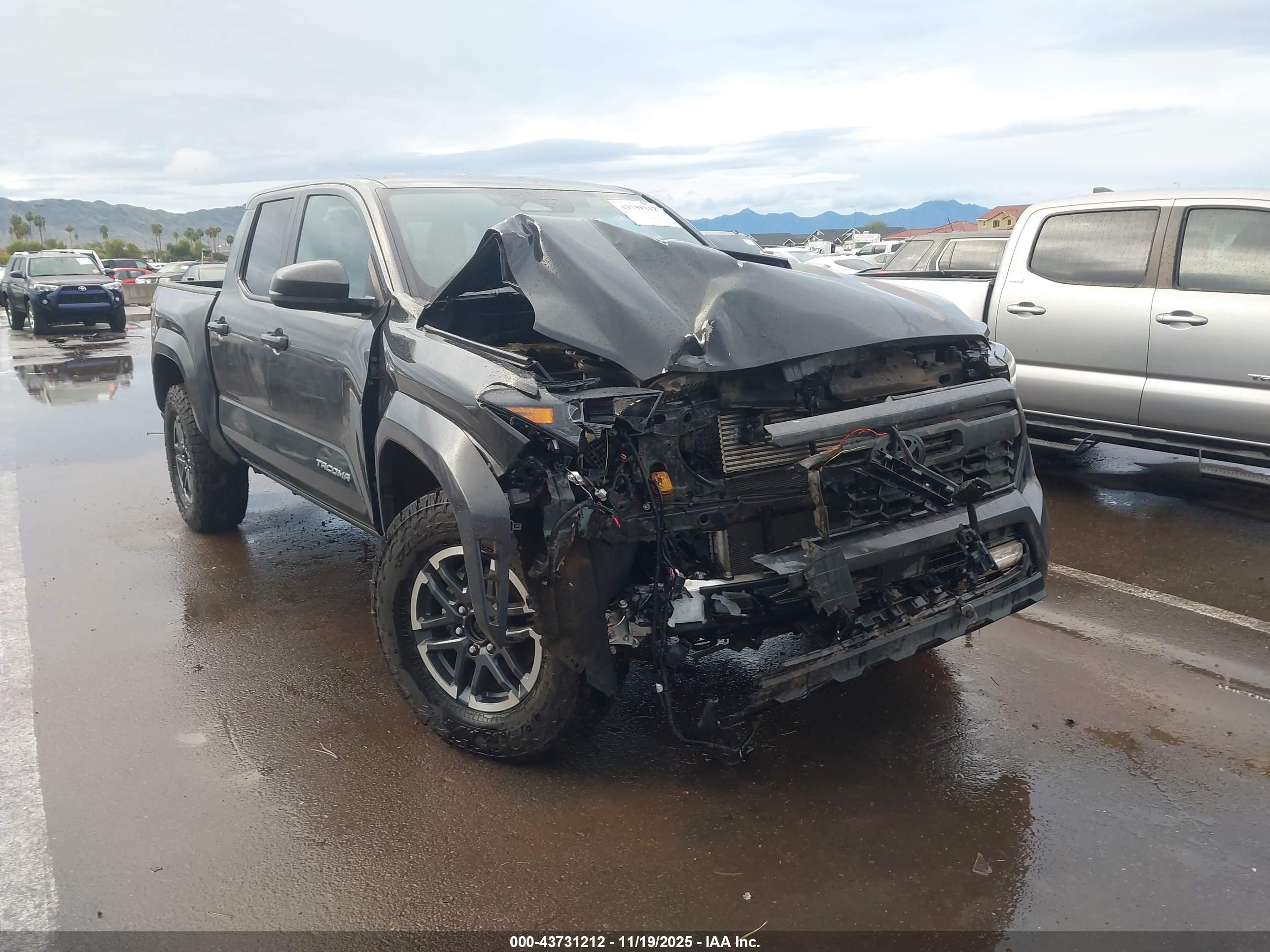 TOYOTA TACOMA image 6
