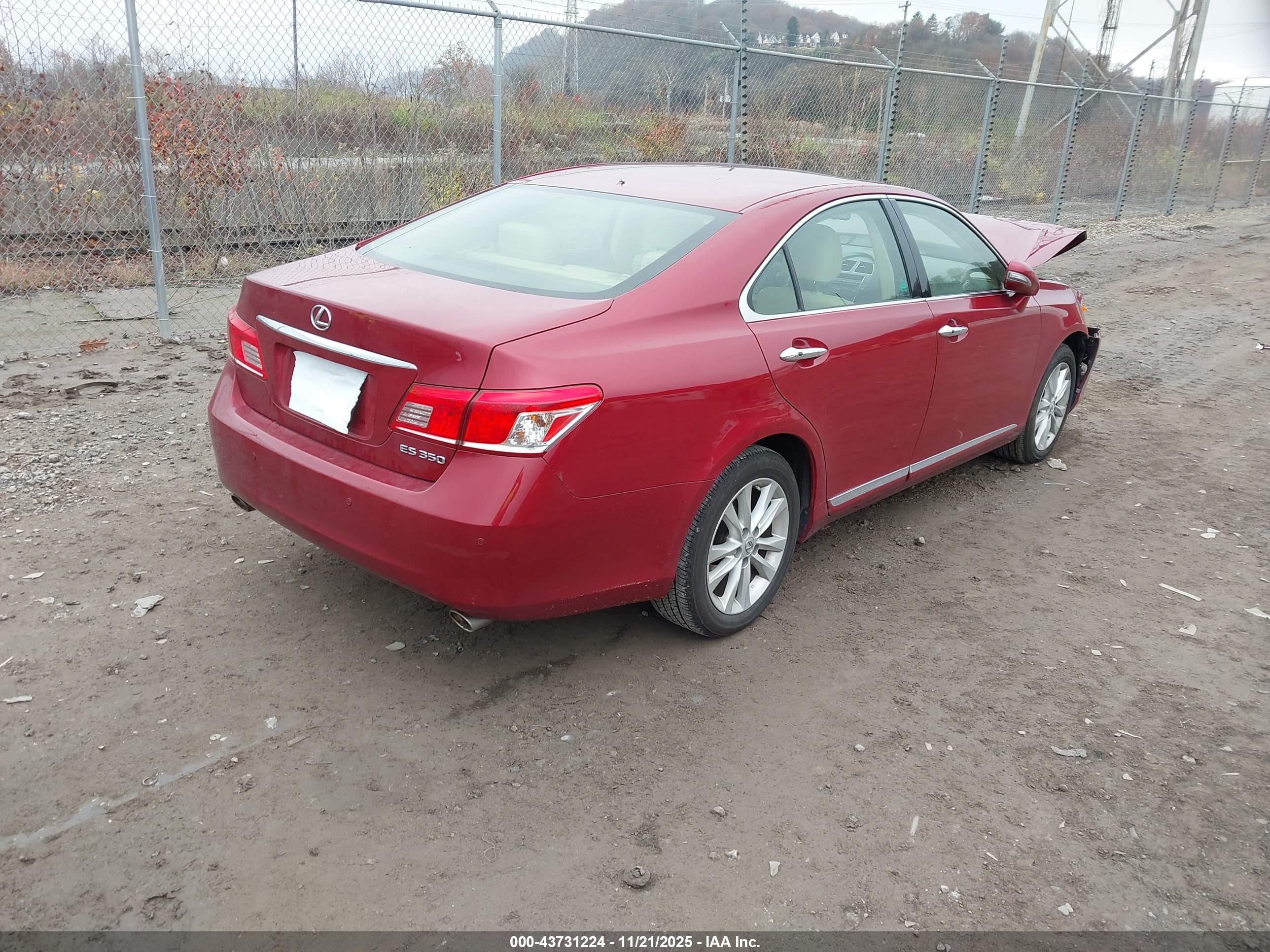 LEXUS ES image 4