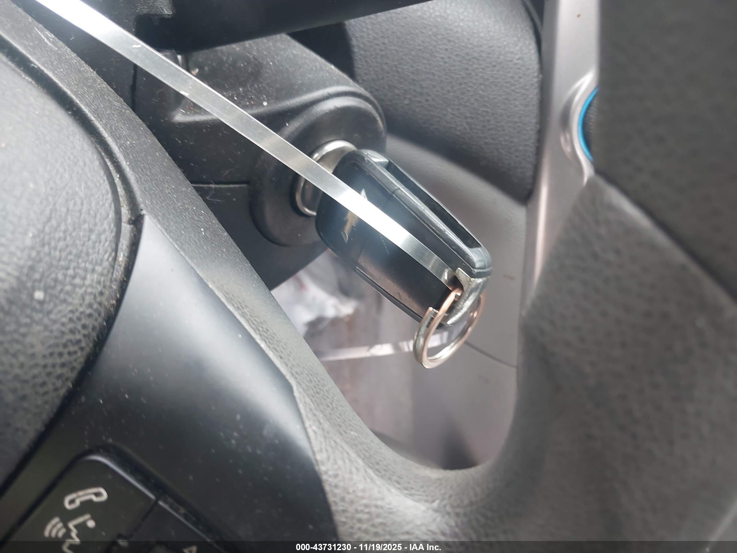 CHEVROLET MALIBU image 11