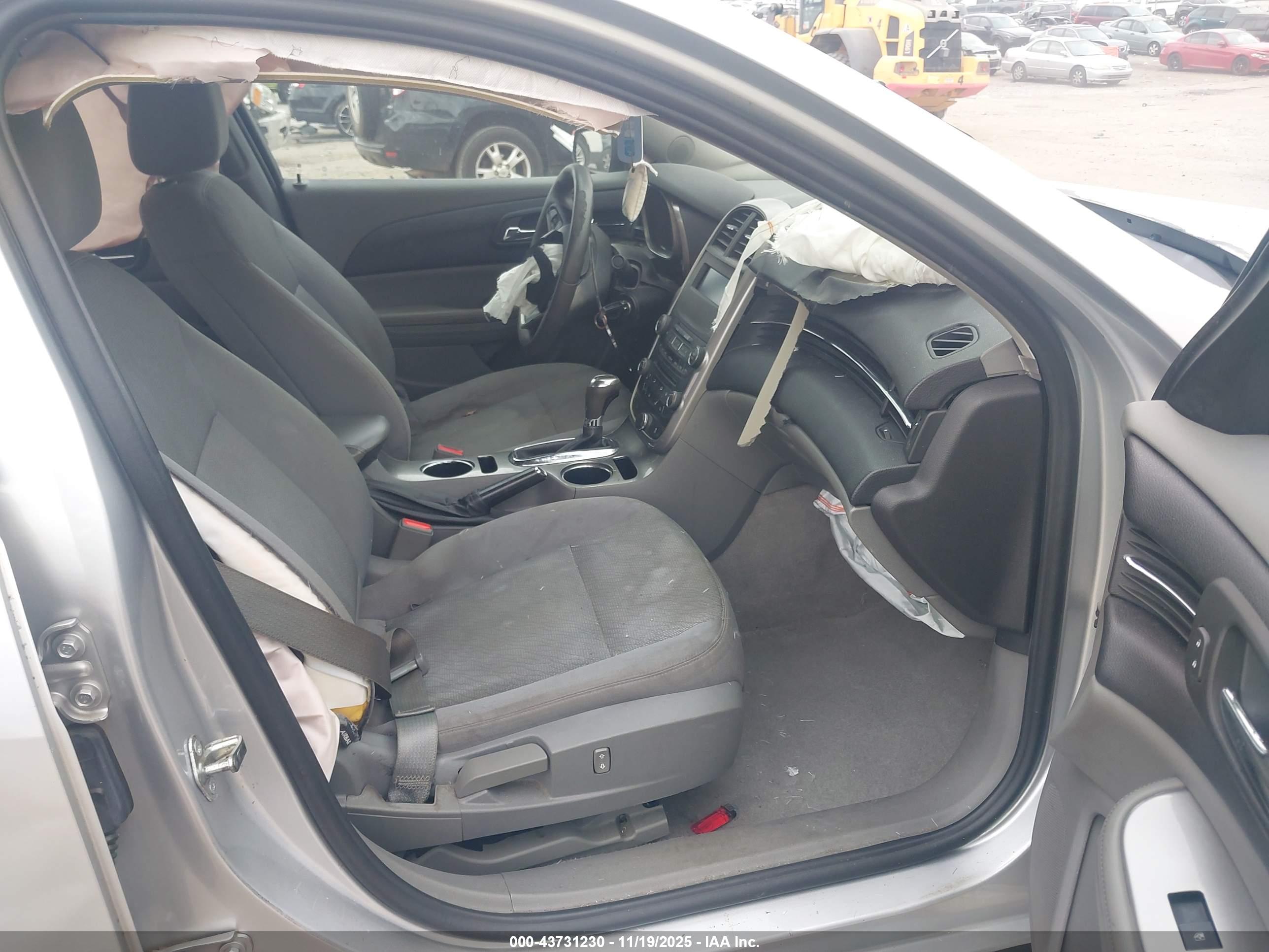 CHEVROLET MALIBU image 5