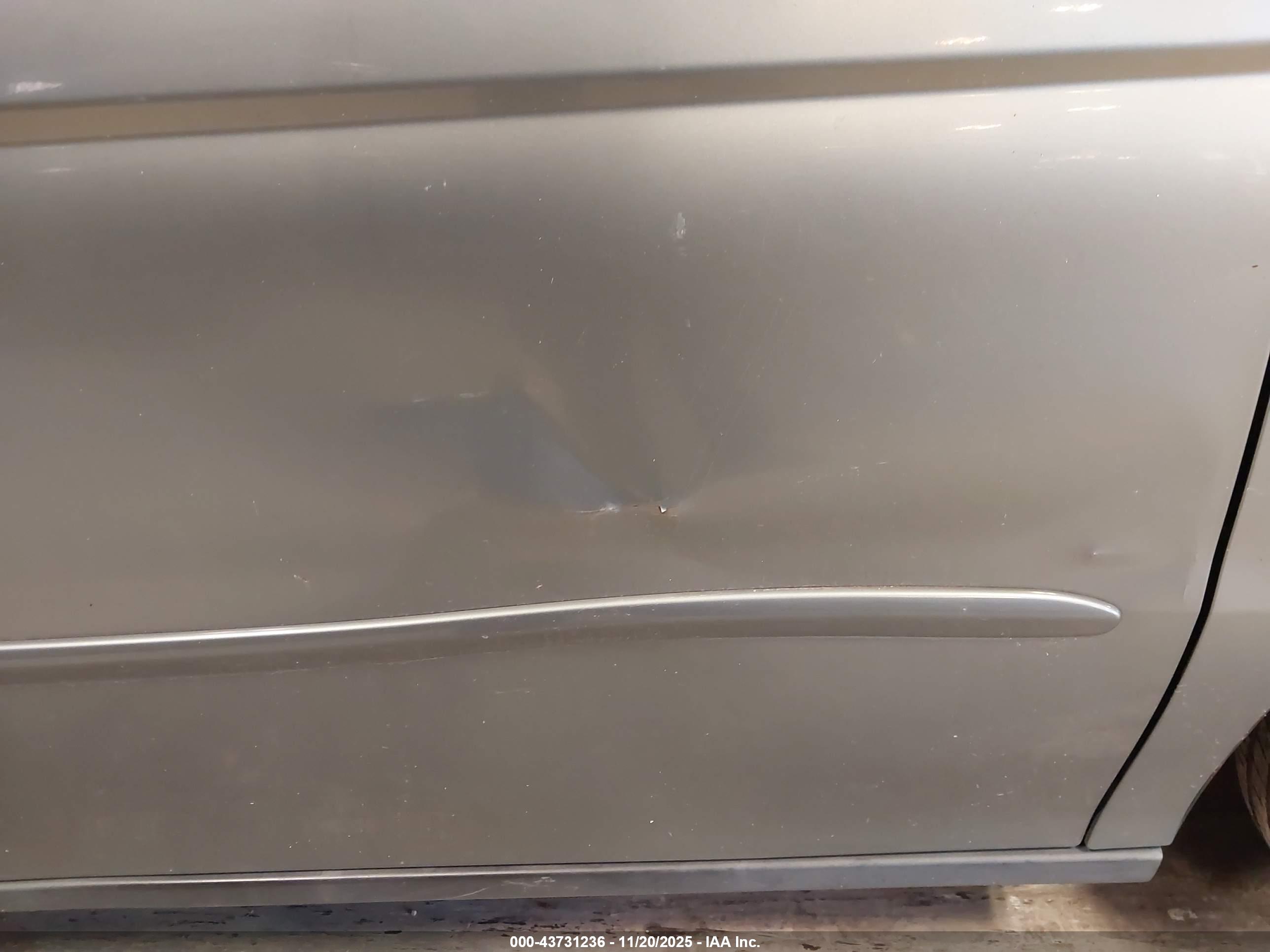 HONDA ODYSSEY image 6