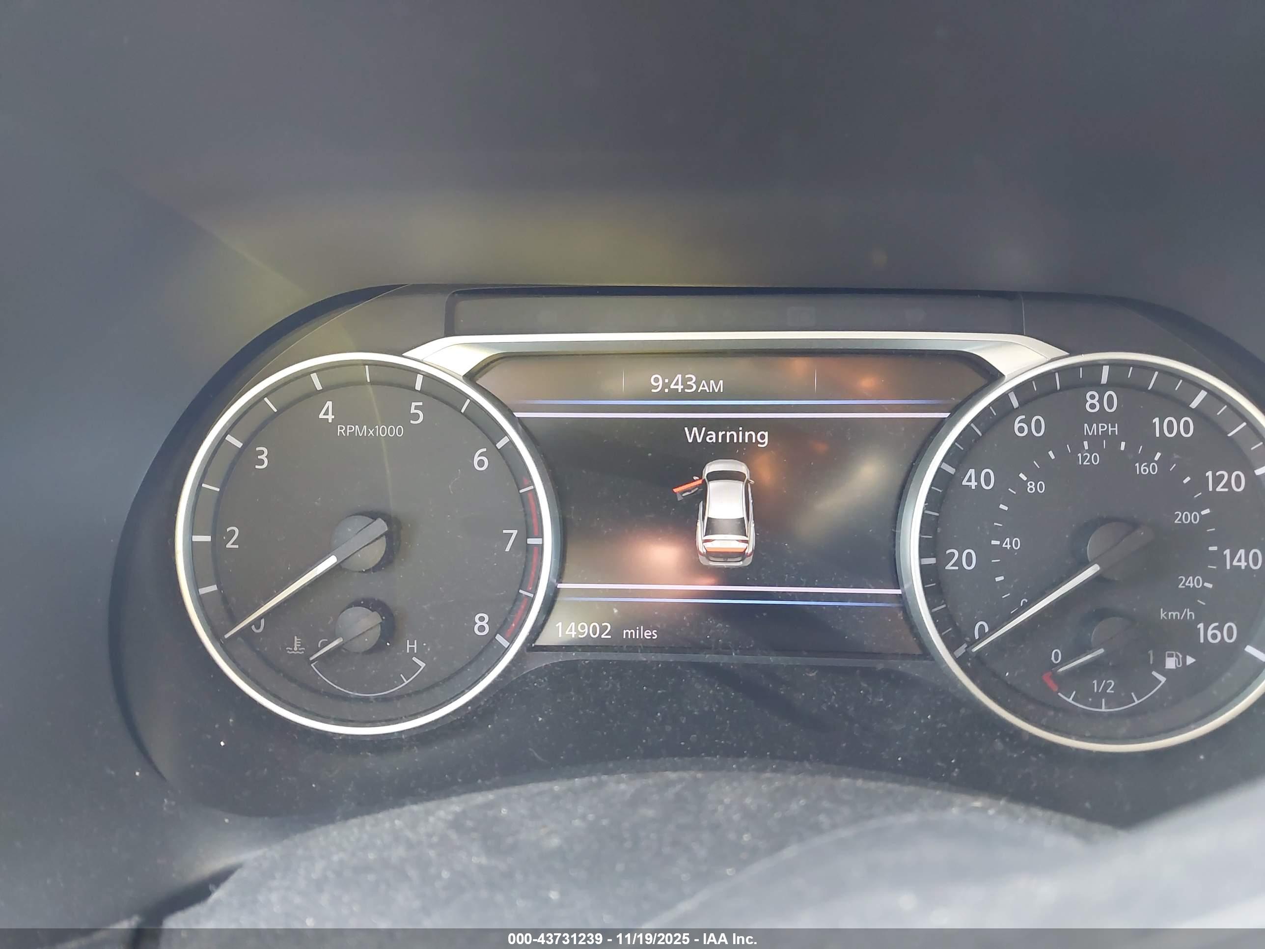 NISSAN SENTRA image 7