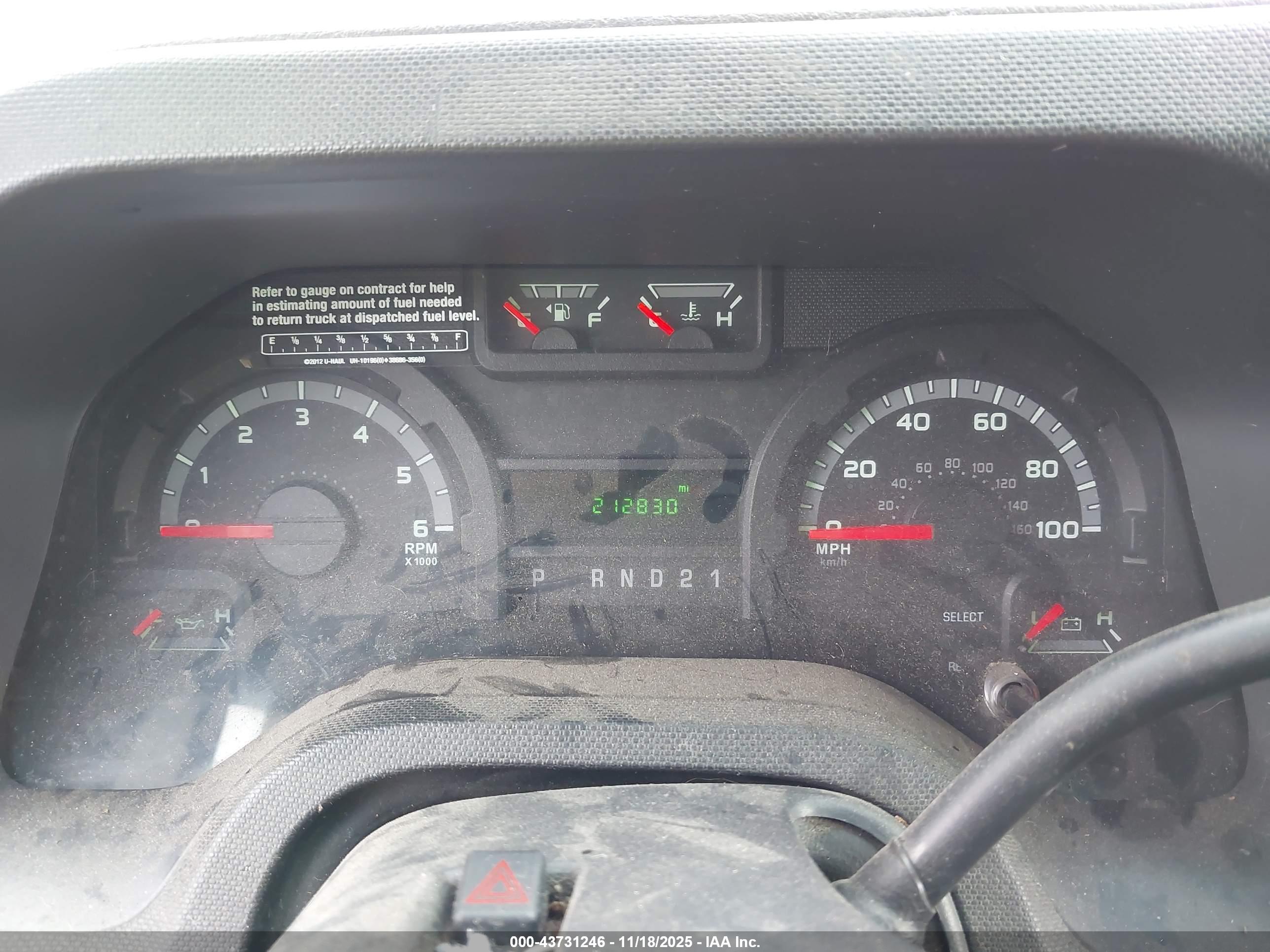 FORD E-250 image 7