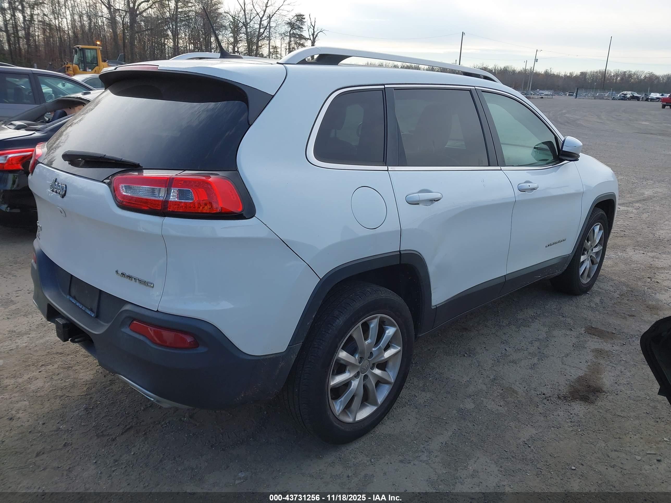 JEEP CHEROKEE image 4