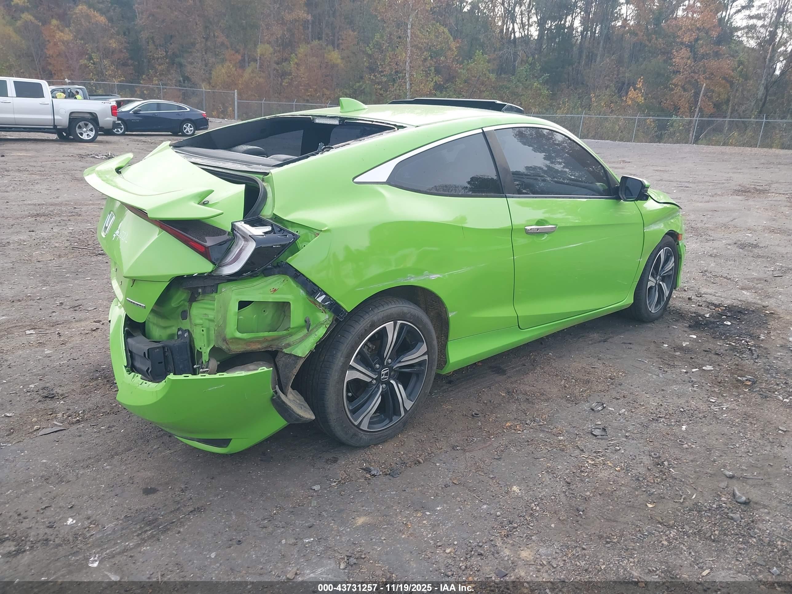 HONDA CIVIC image 4