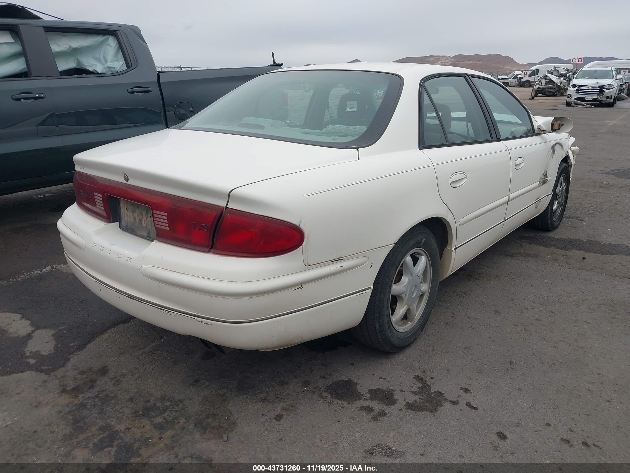 BUICK REGAL image 4