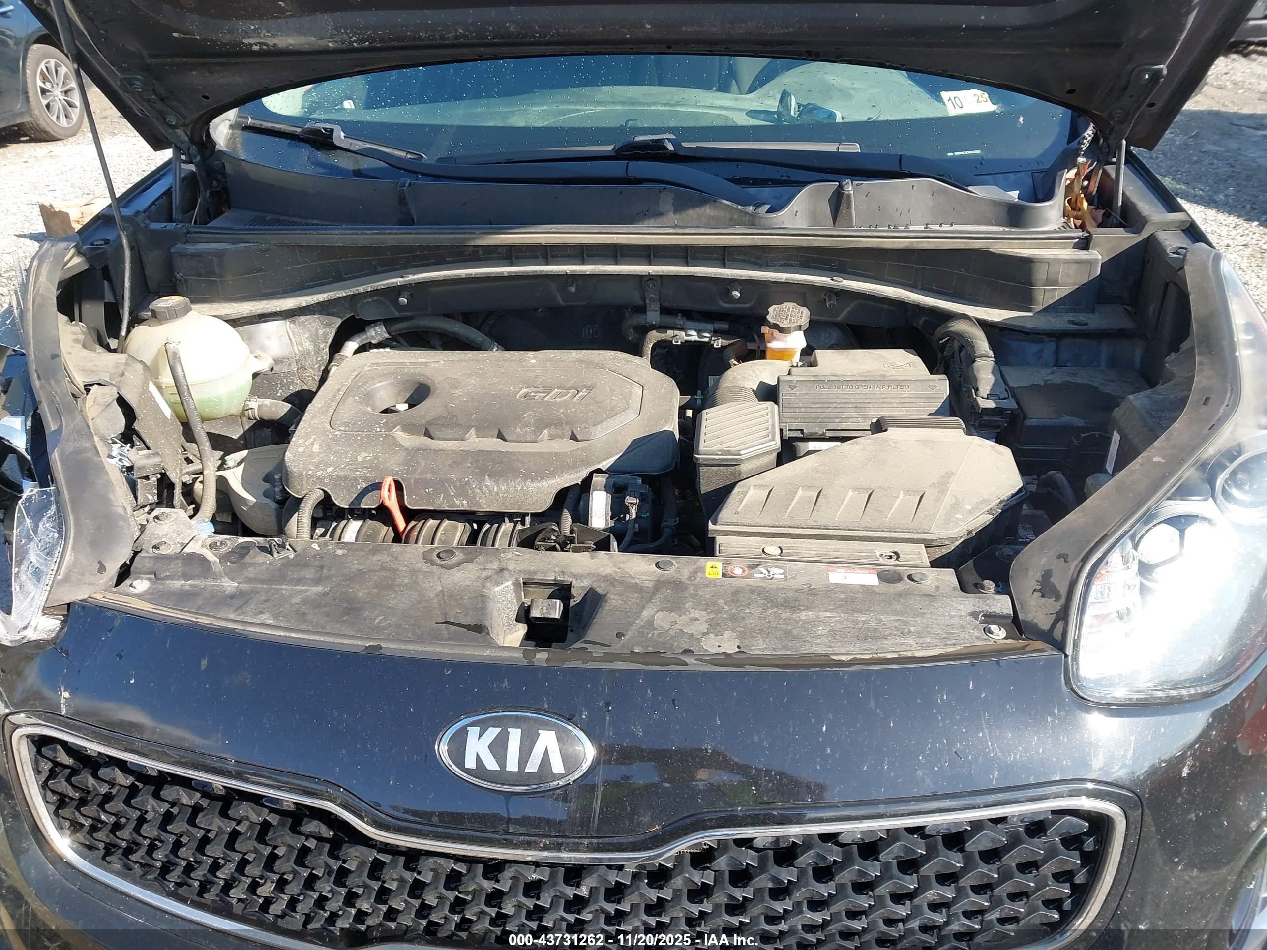 KIA SPORTAGE image 10