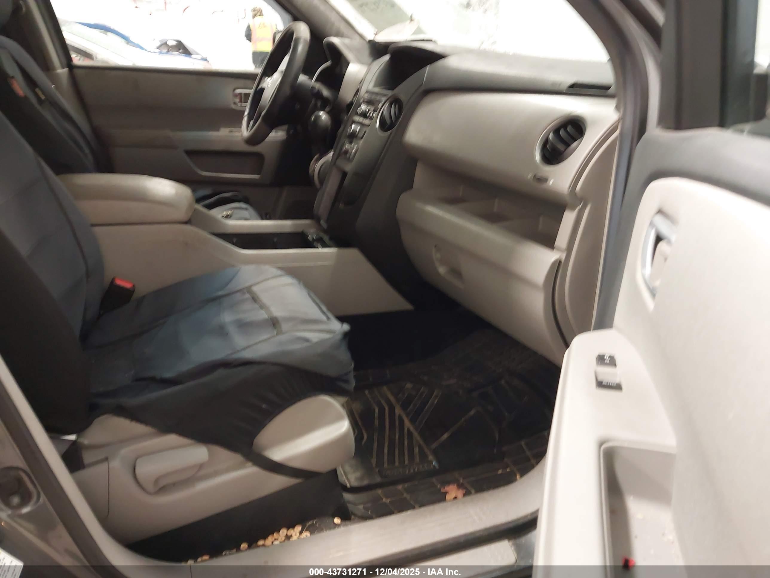 HONDA PILOT image 5
