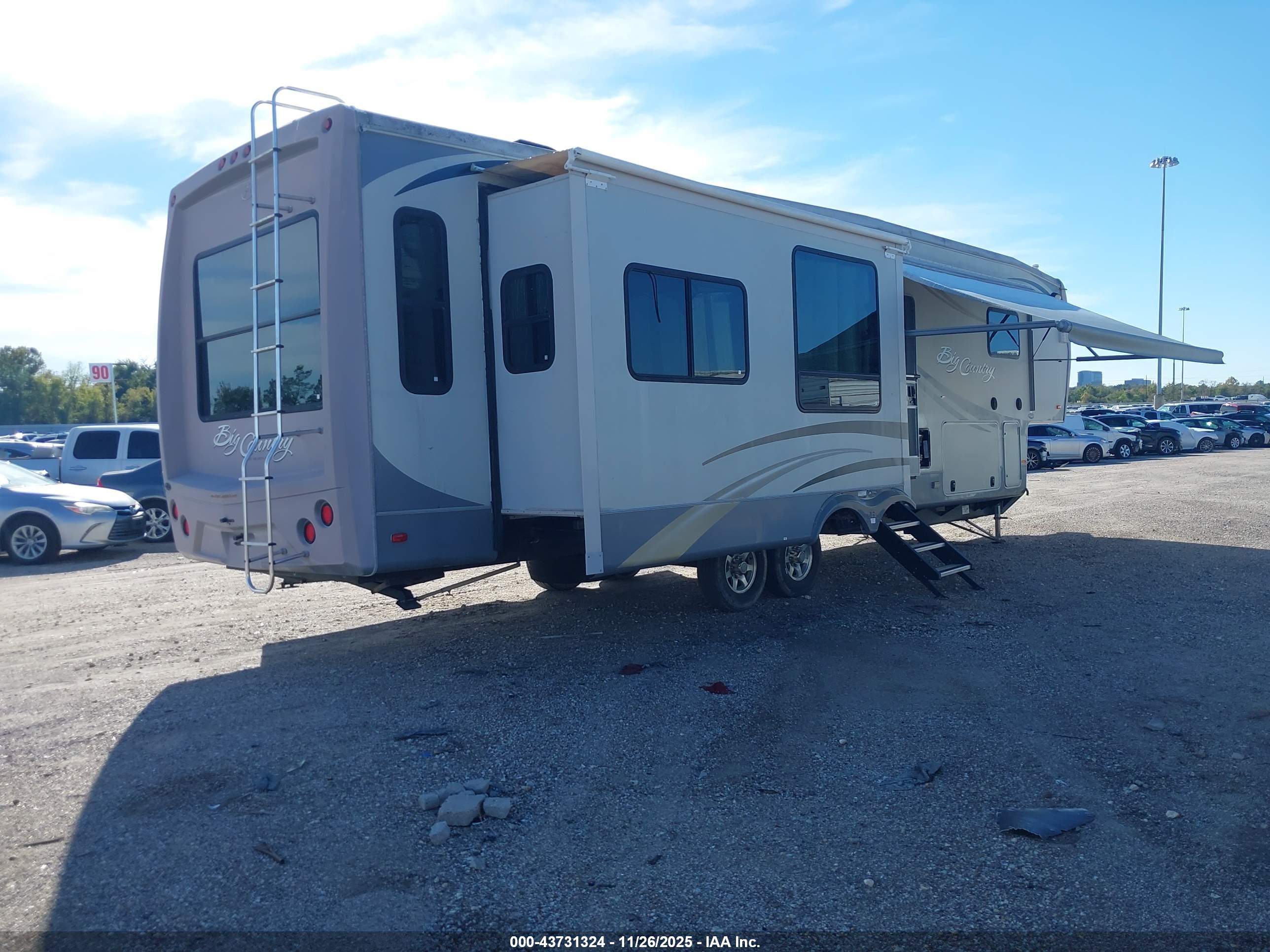 HEARTLAND RVS image 4