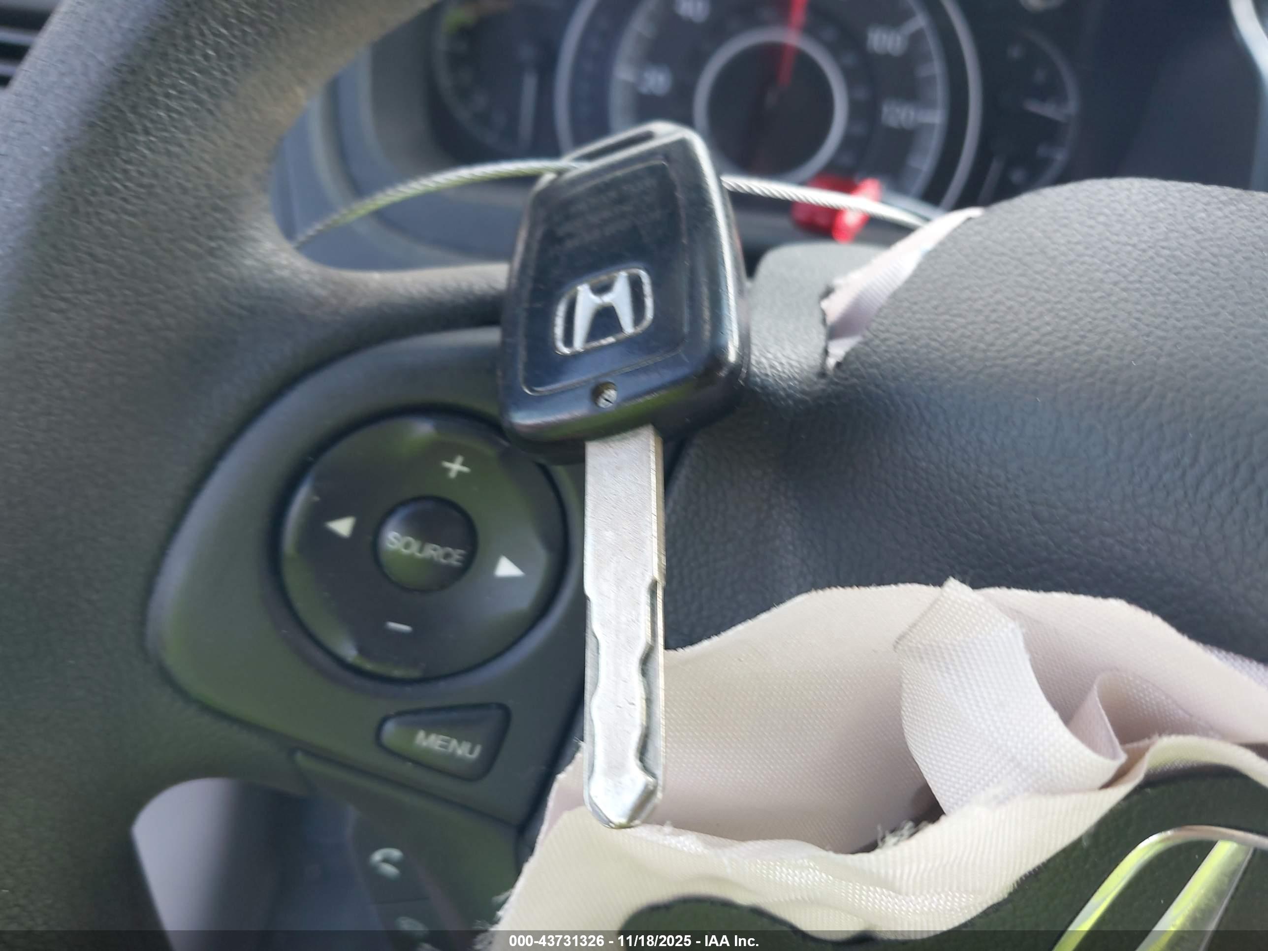 HONDA CR-V image 11