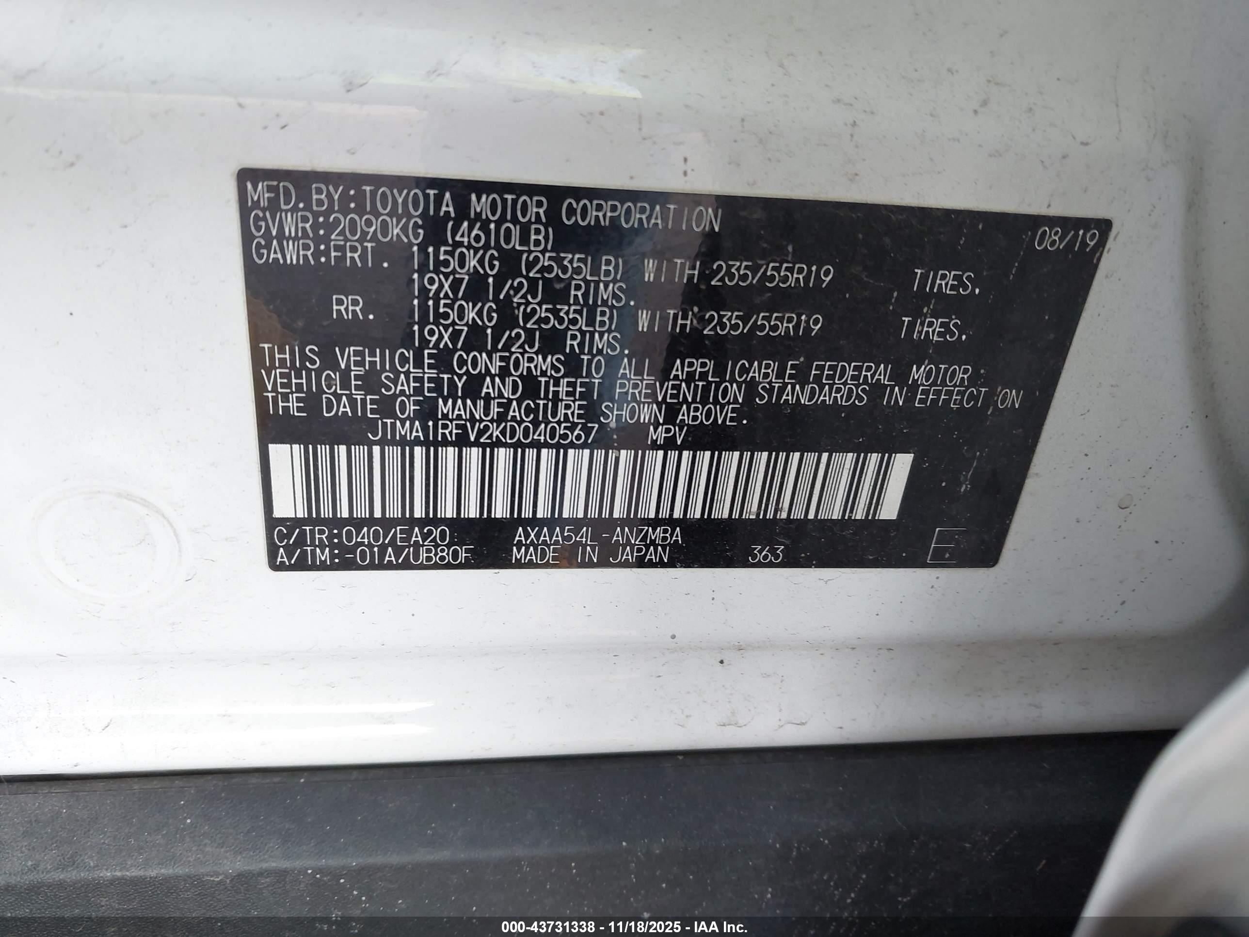 TOYOTA RAV4 image 9