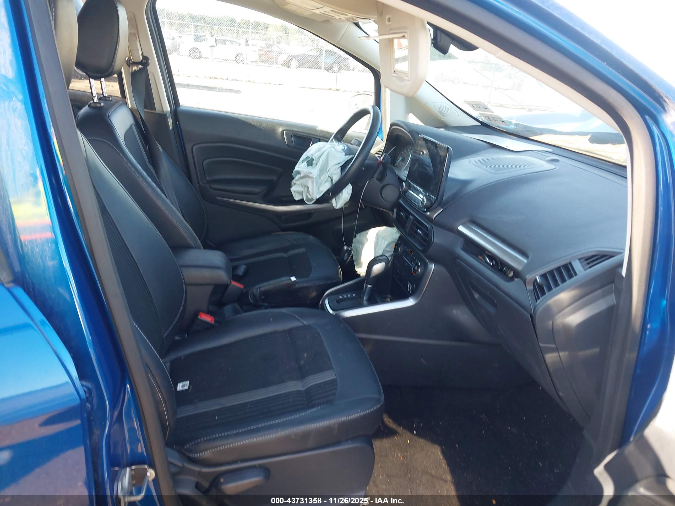 FORD ECOSPORT image 5