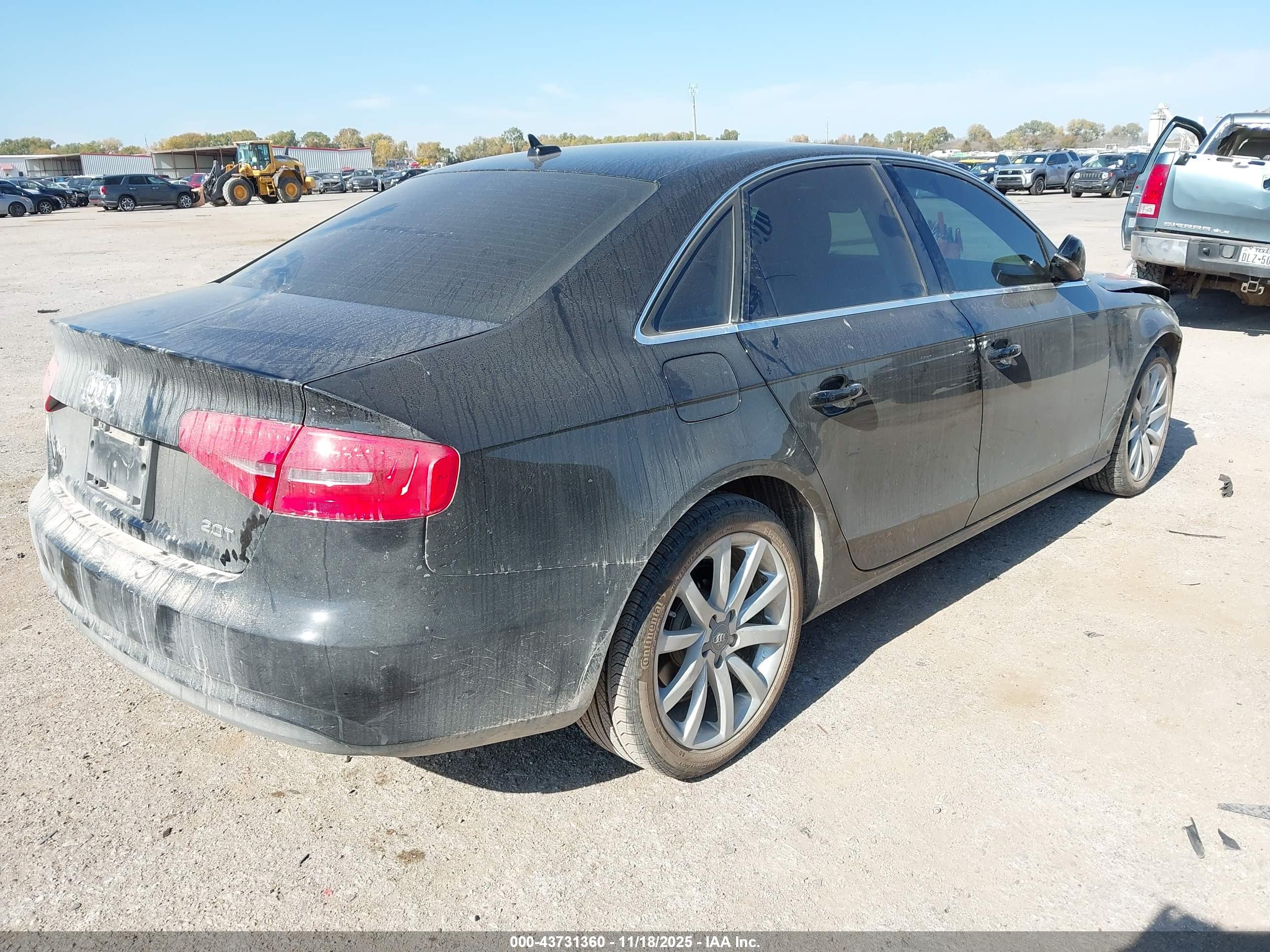 AUDI A4 image 4