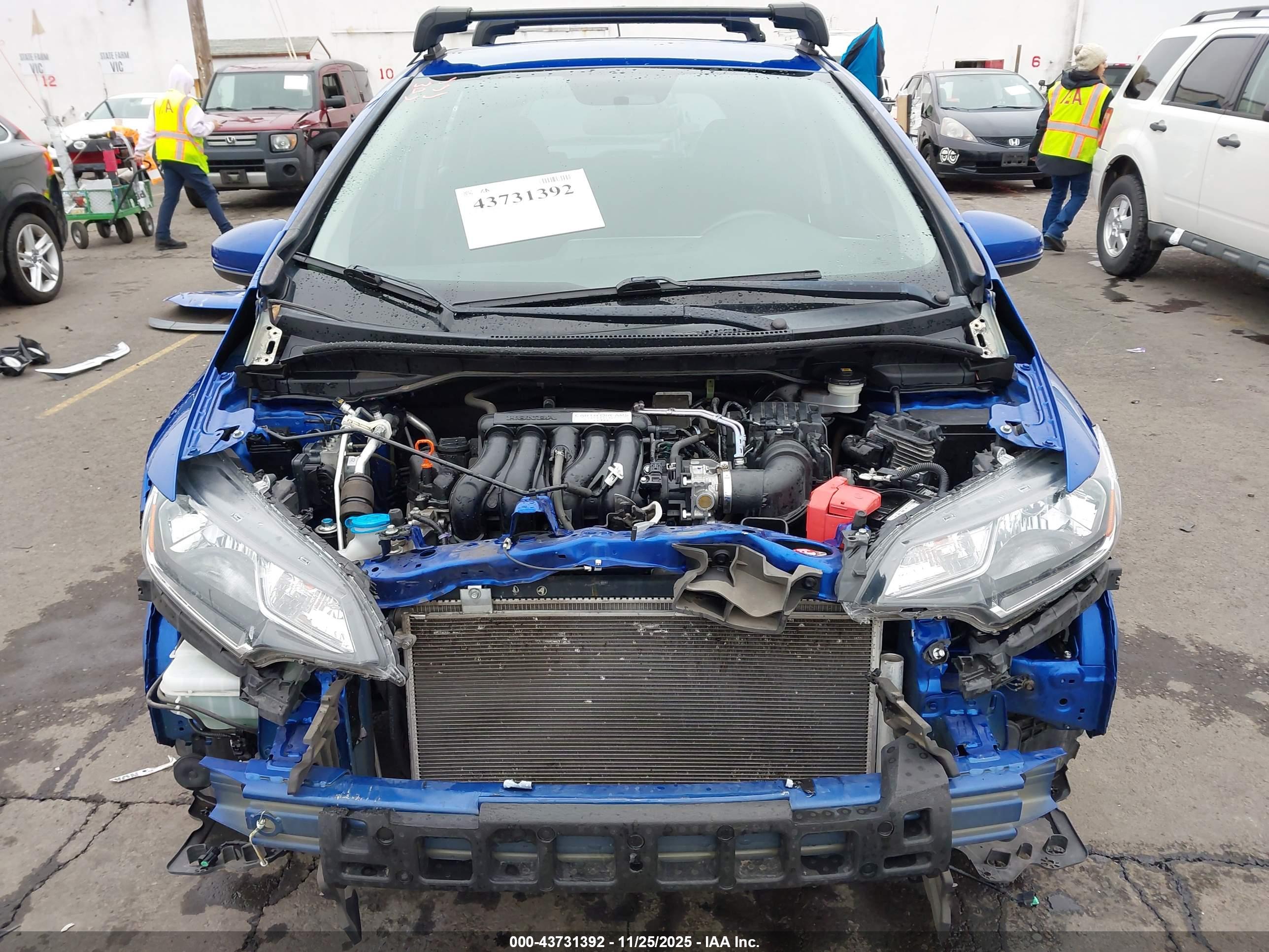HONDA FIT image 6