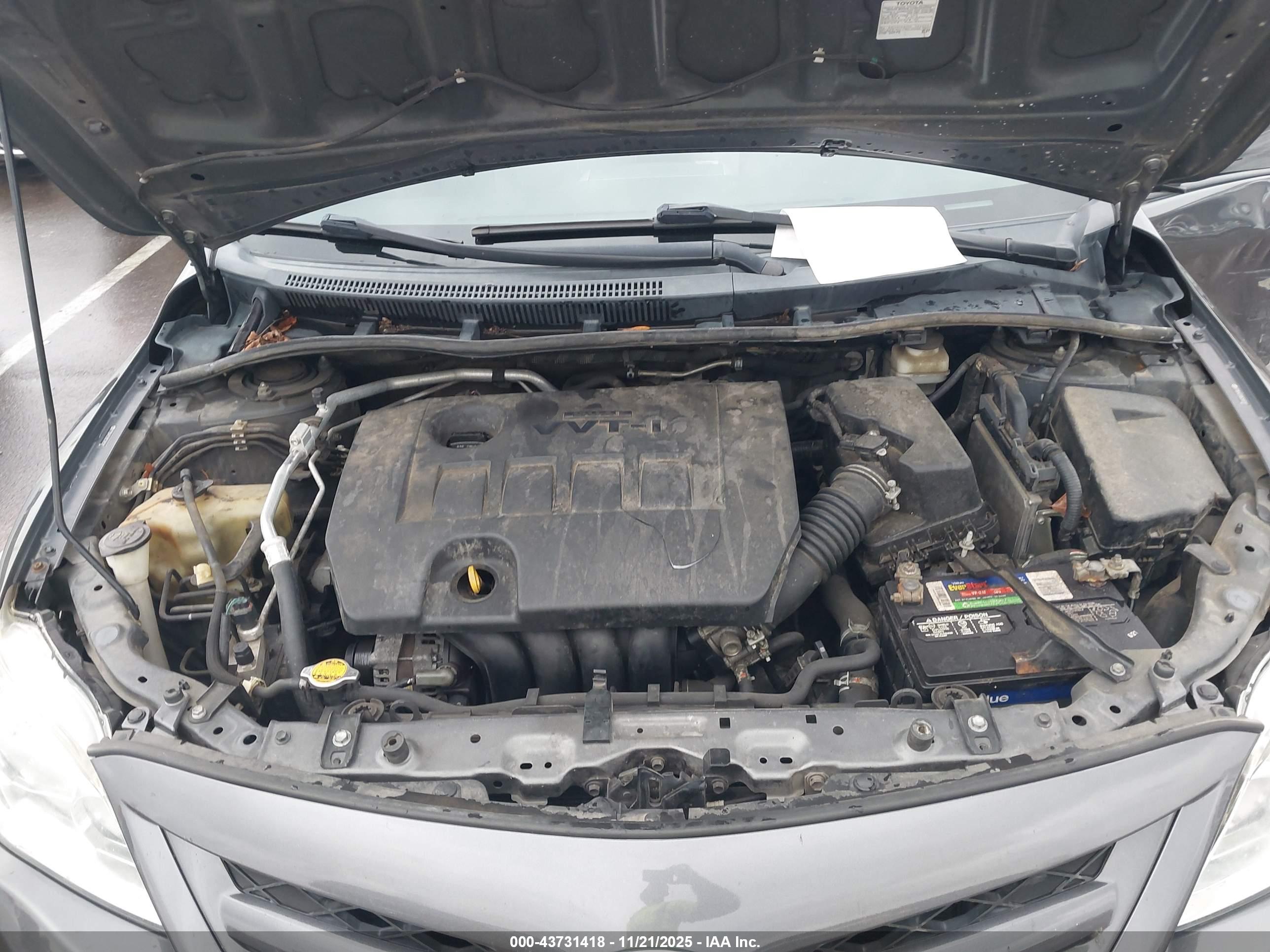 TOYOTA COROLLA image 10