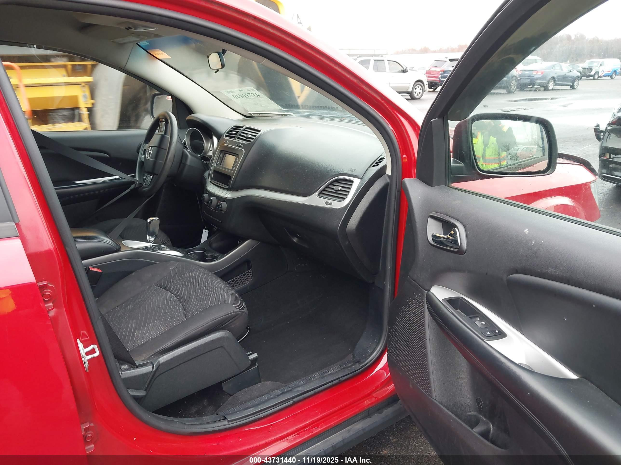 DODGE JOURNEY image 5