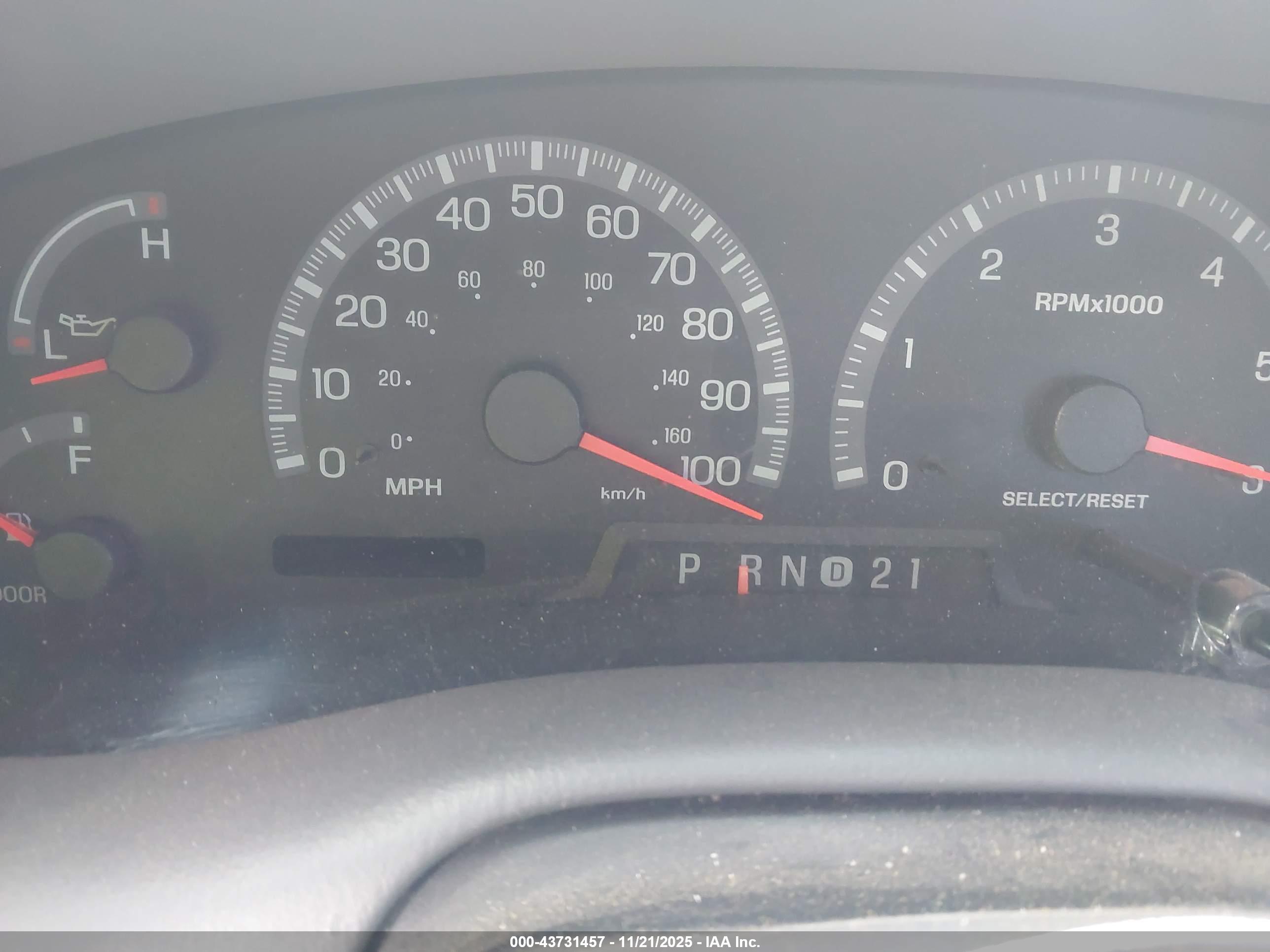 FORD EXPEDITION image 7