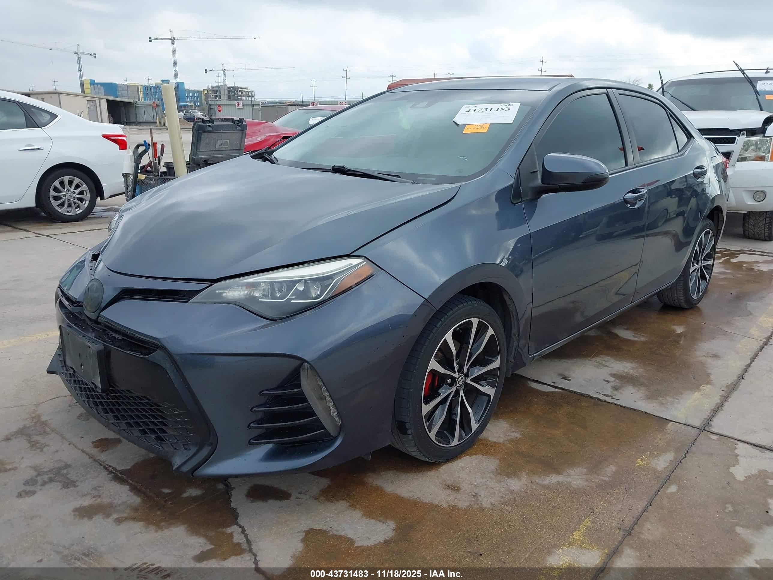 TOYOTA COROLLA image 2