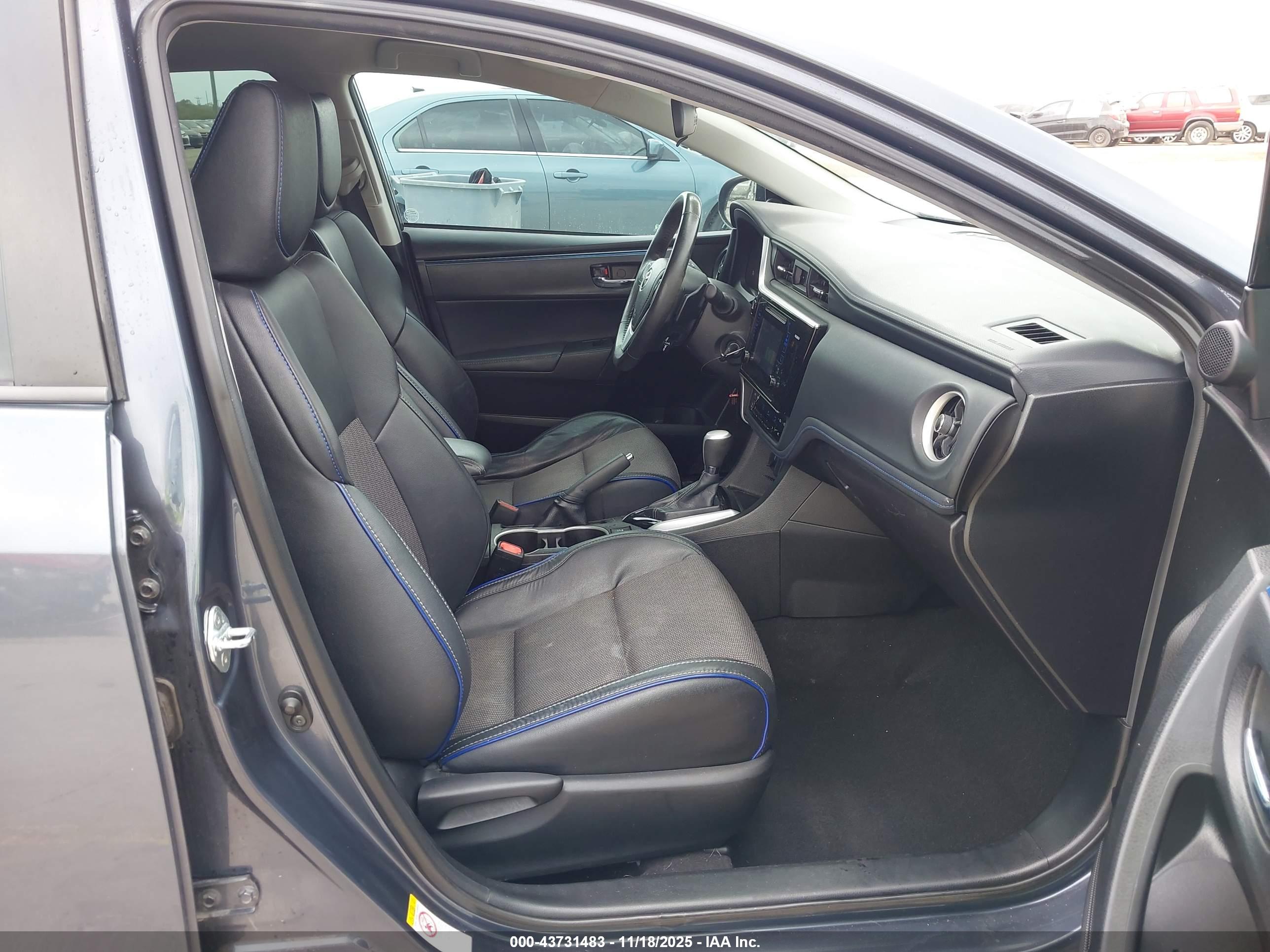 TOYOTA COROLLA image 5