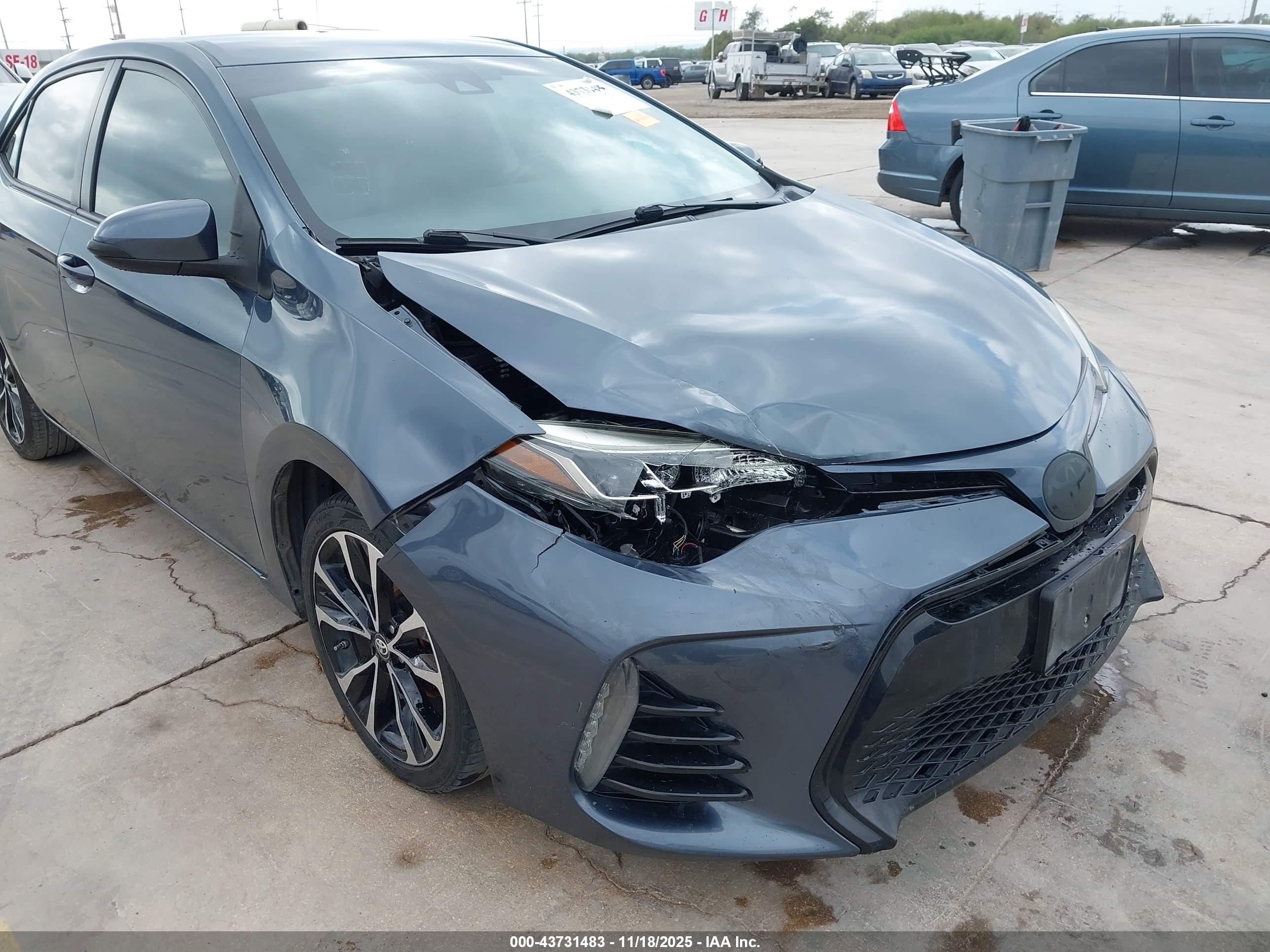 TOYOTA COROLLA image 6