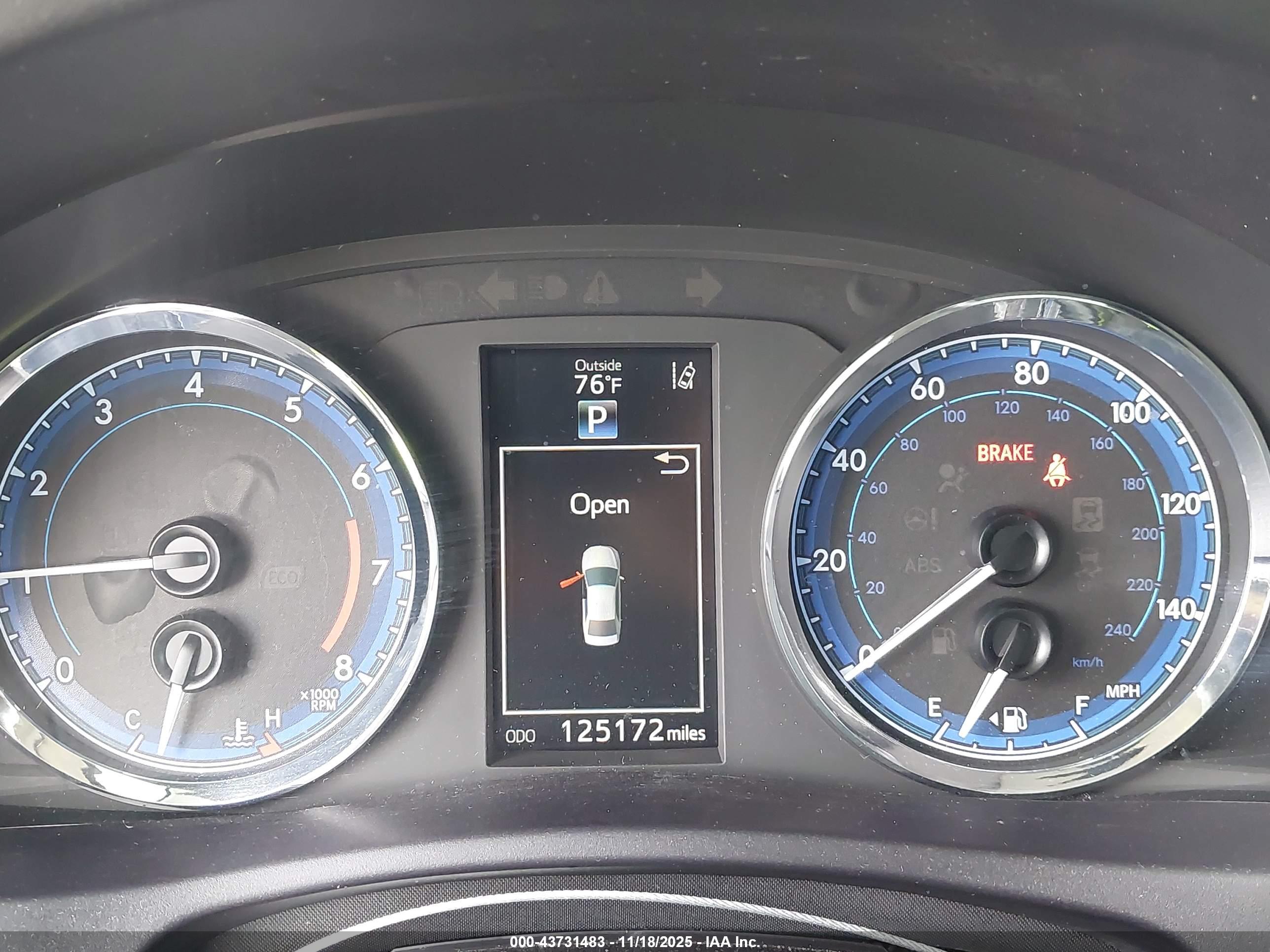 TOYOTA COROLLA image 7