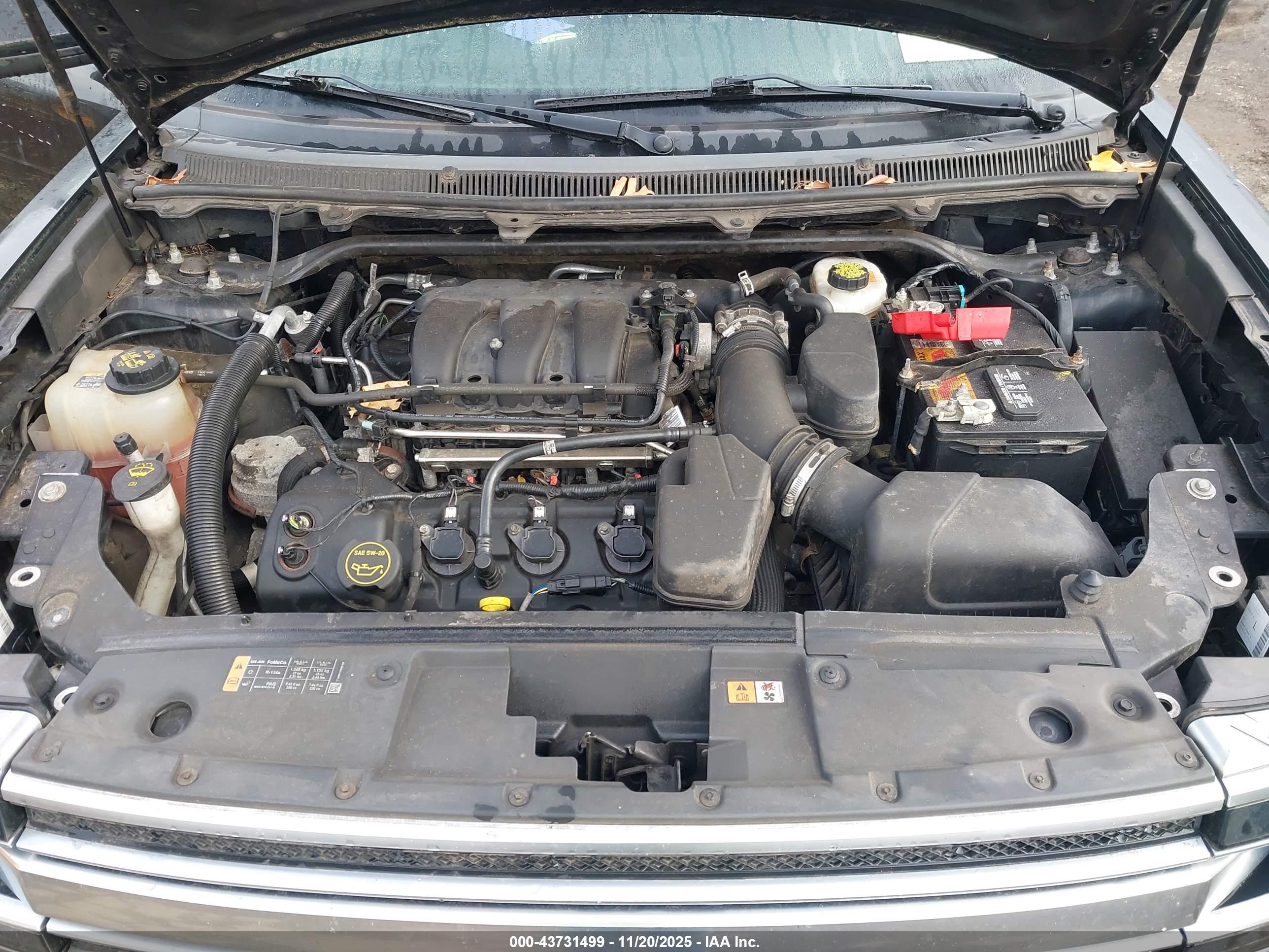 FORD FLEX image 10