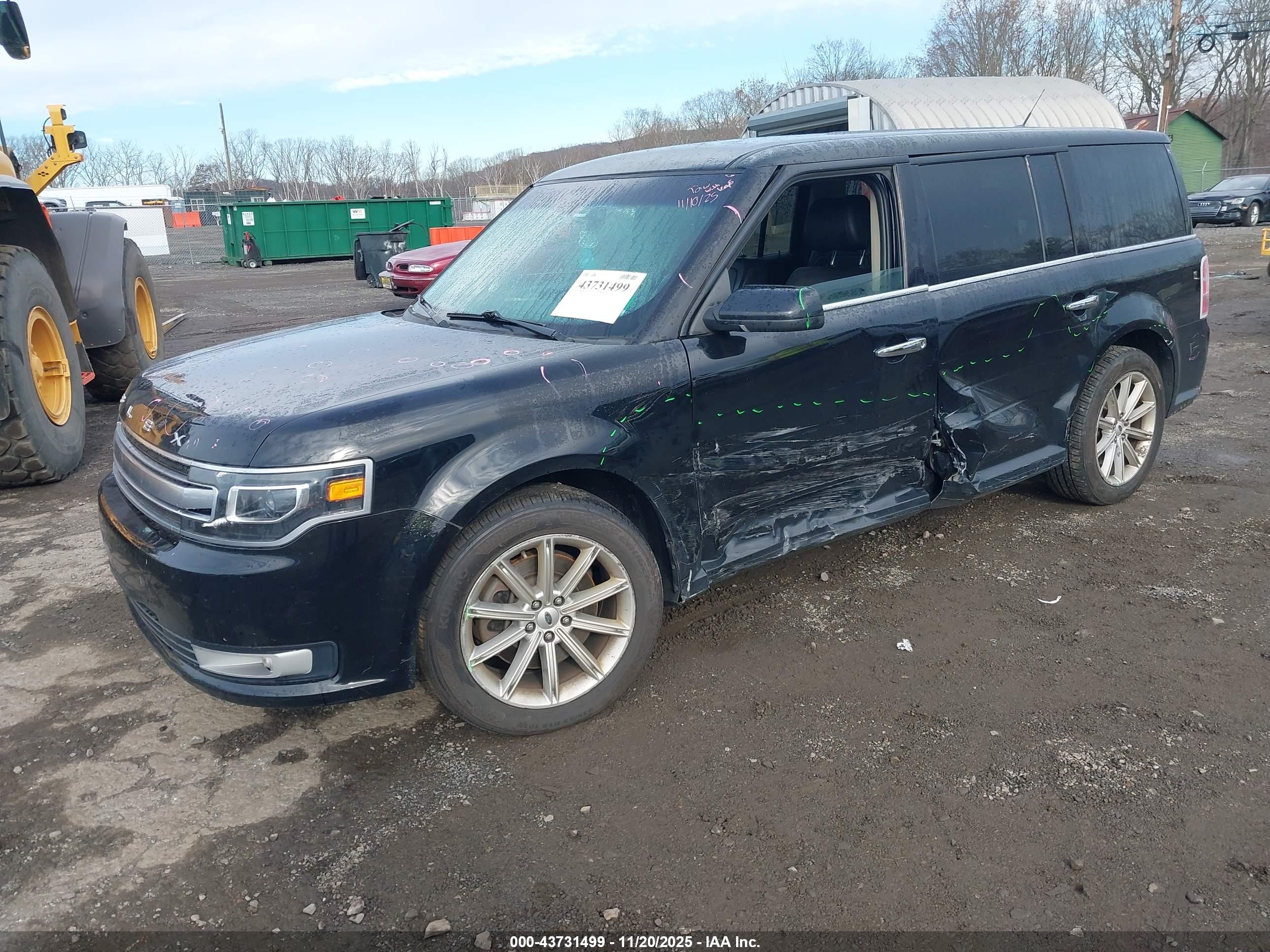 FORD FLEX image 2