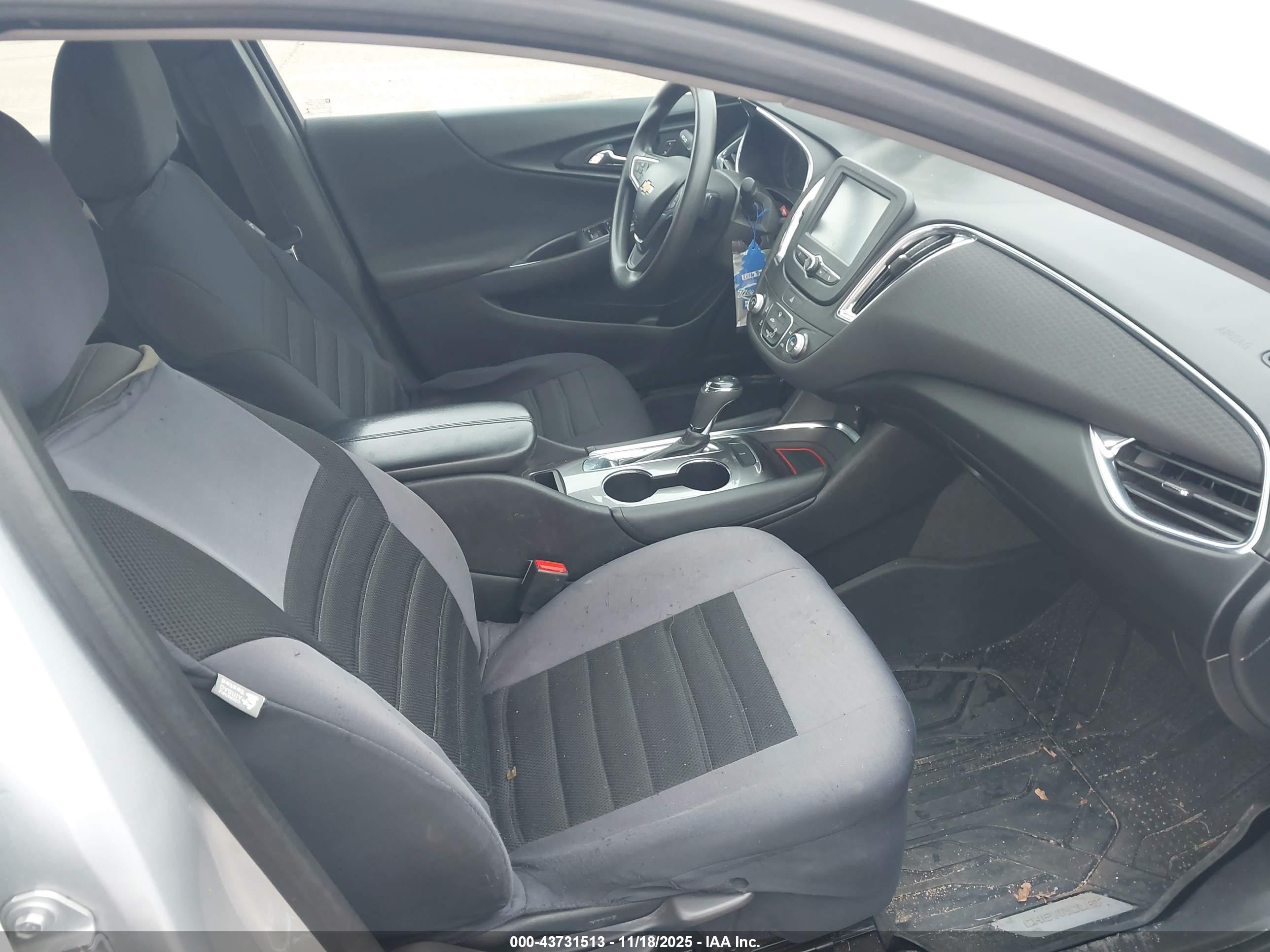 CHEVROLET MALIBU image 5