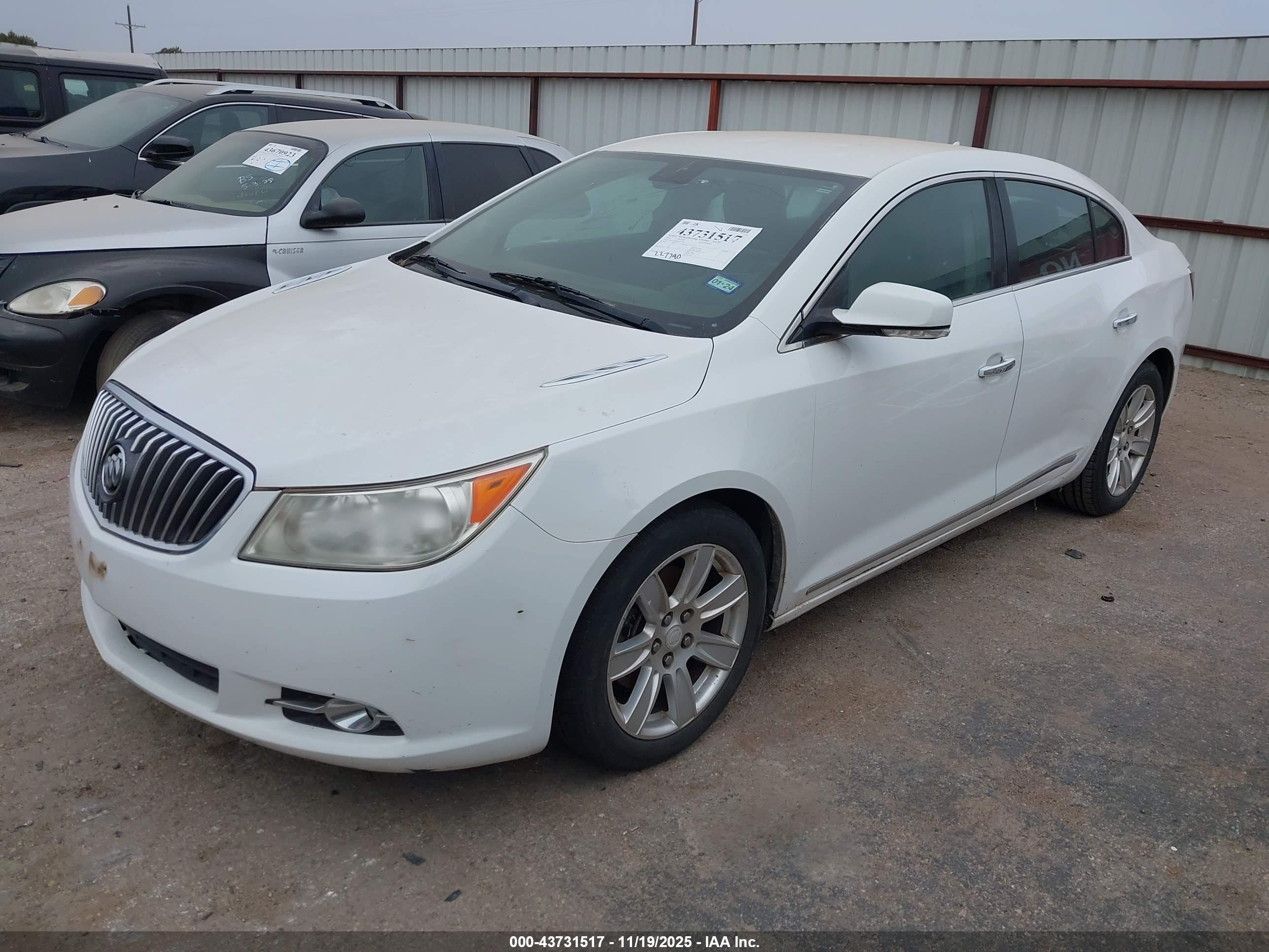 BUICK LACROSSE image 2