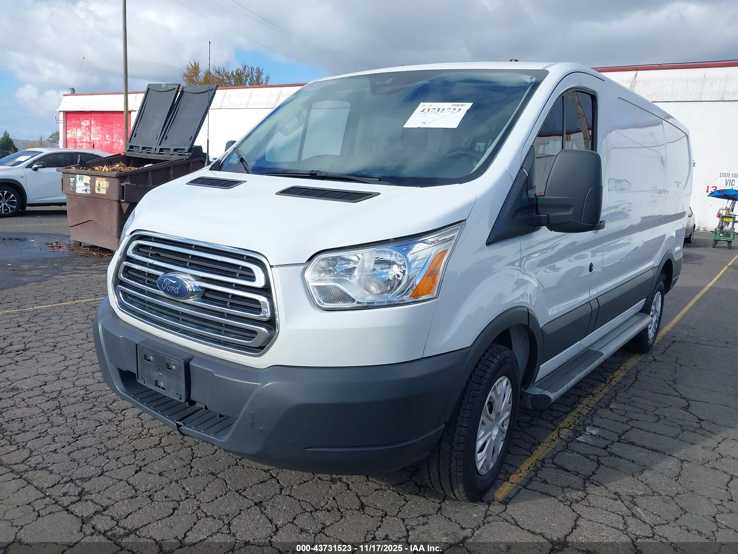FORD TRANSIT-250 image 2