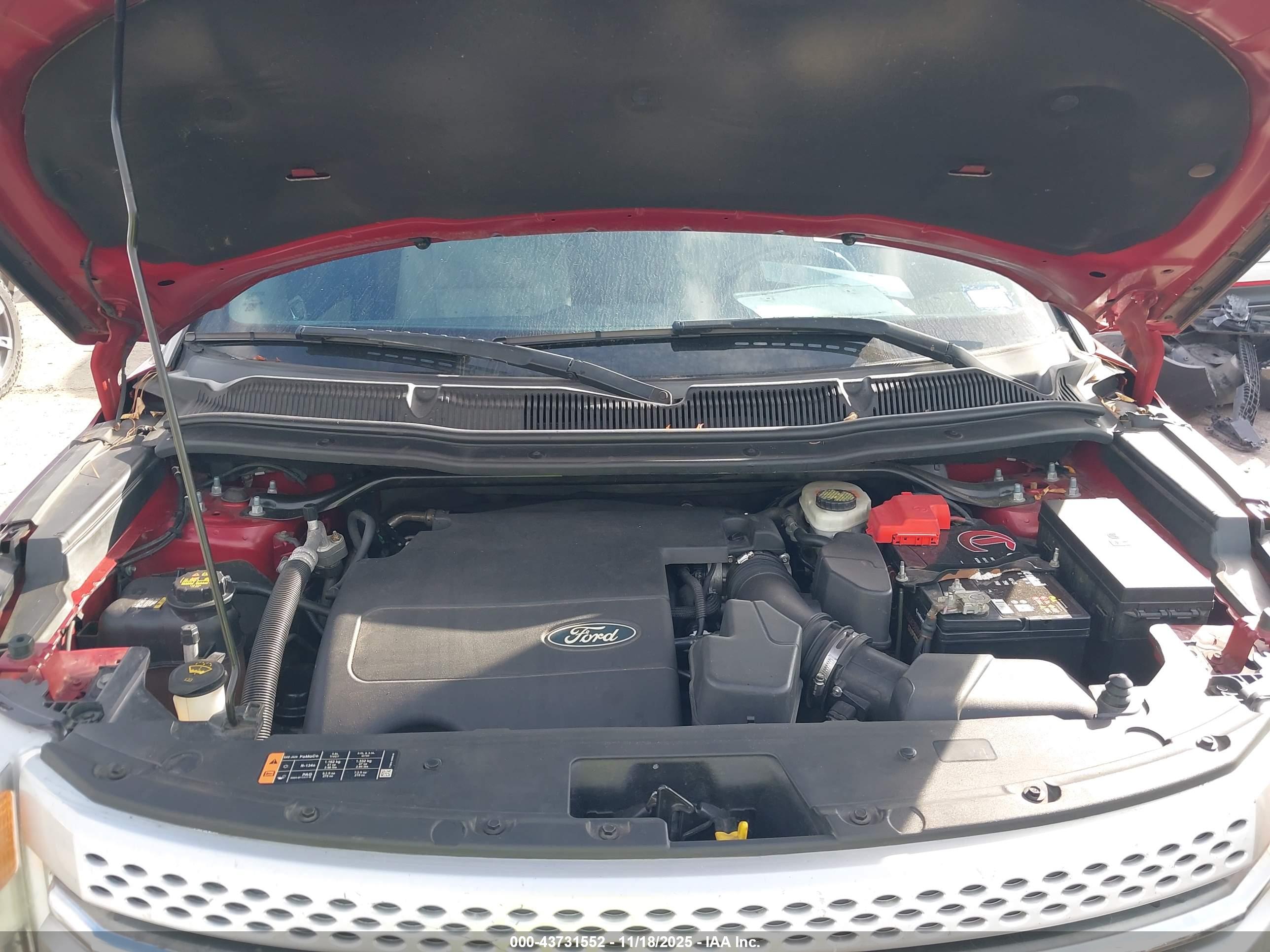 FORD EXPLORER image 10