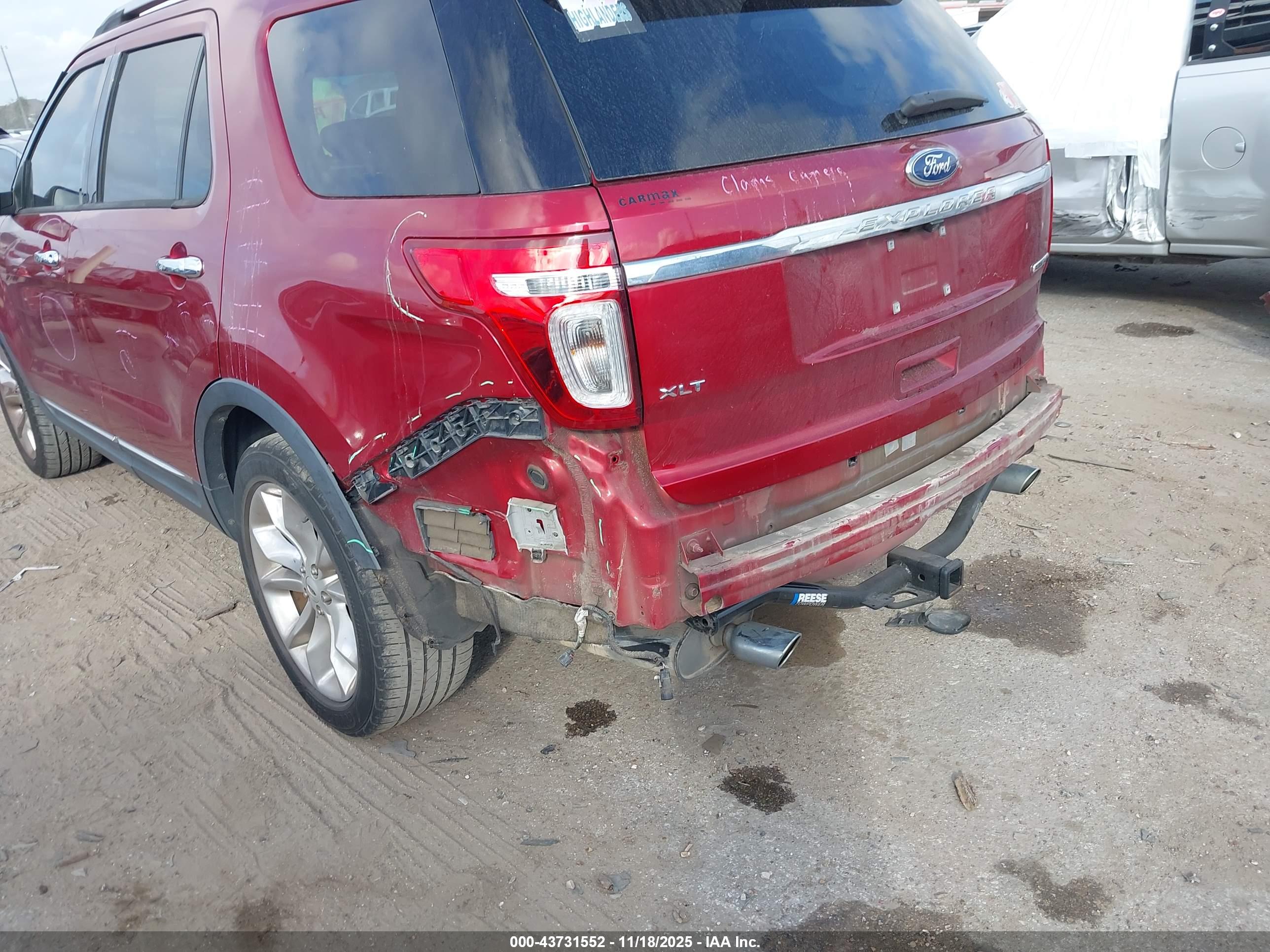FORD EXPLORER image 6