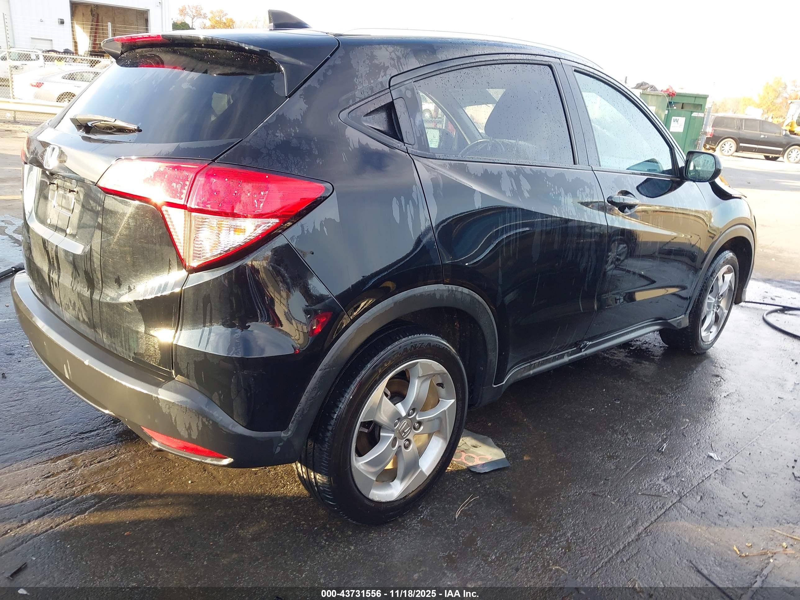 HONDA HR-V image 4