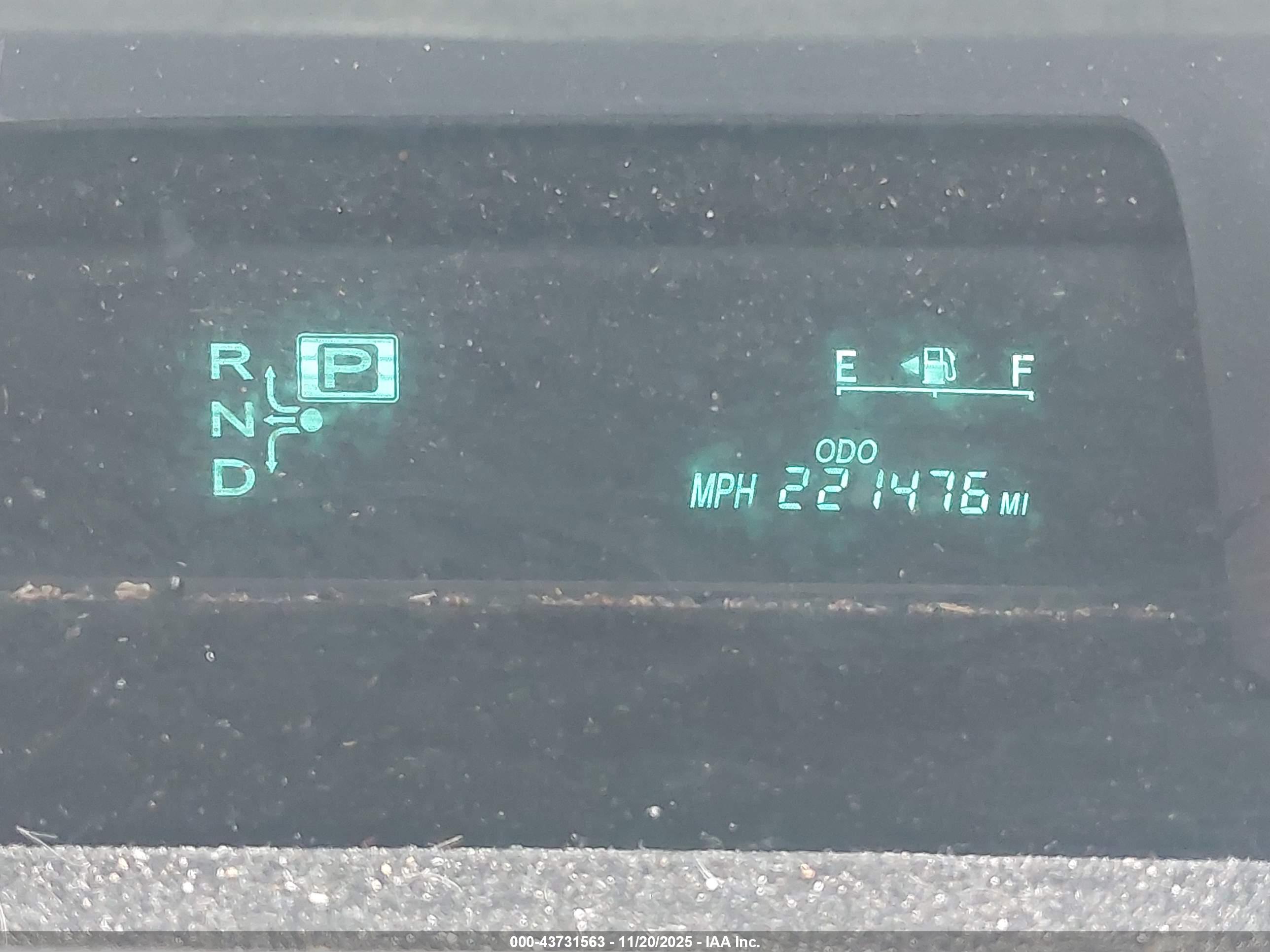 TOYOTA PRIUS image 7