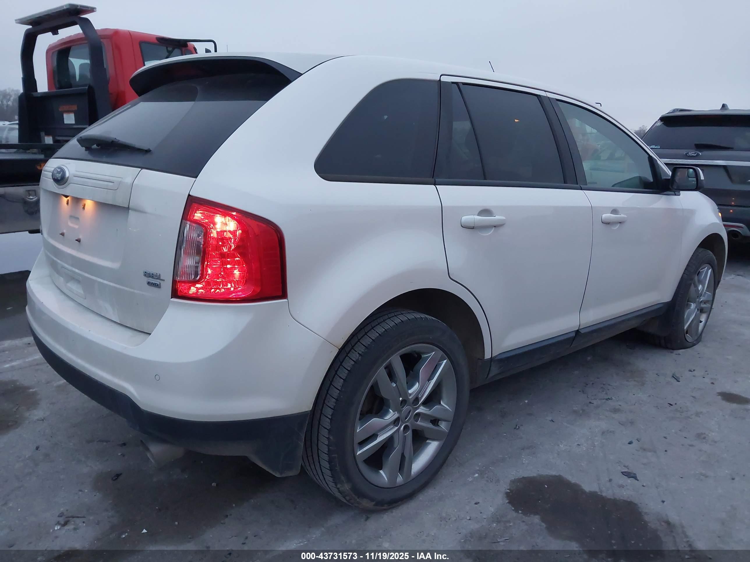 FORD EDGE image 4