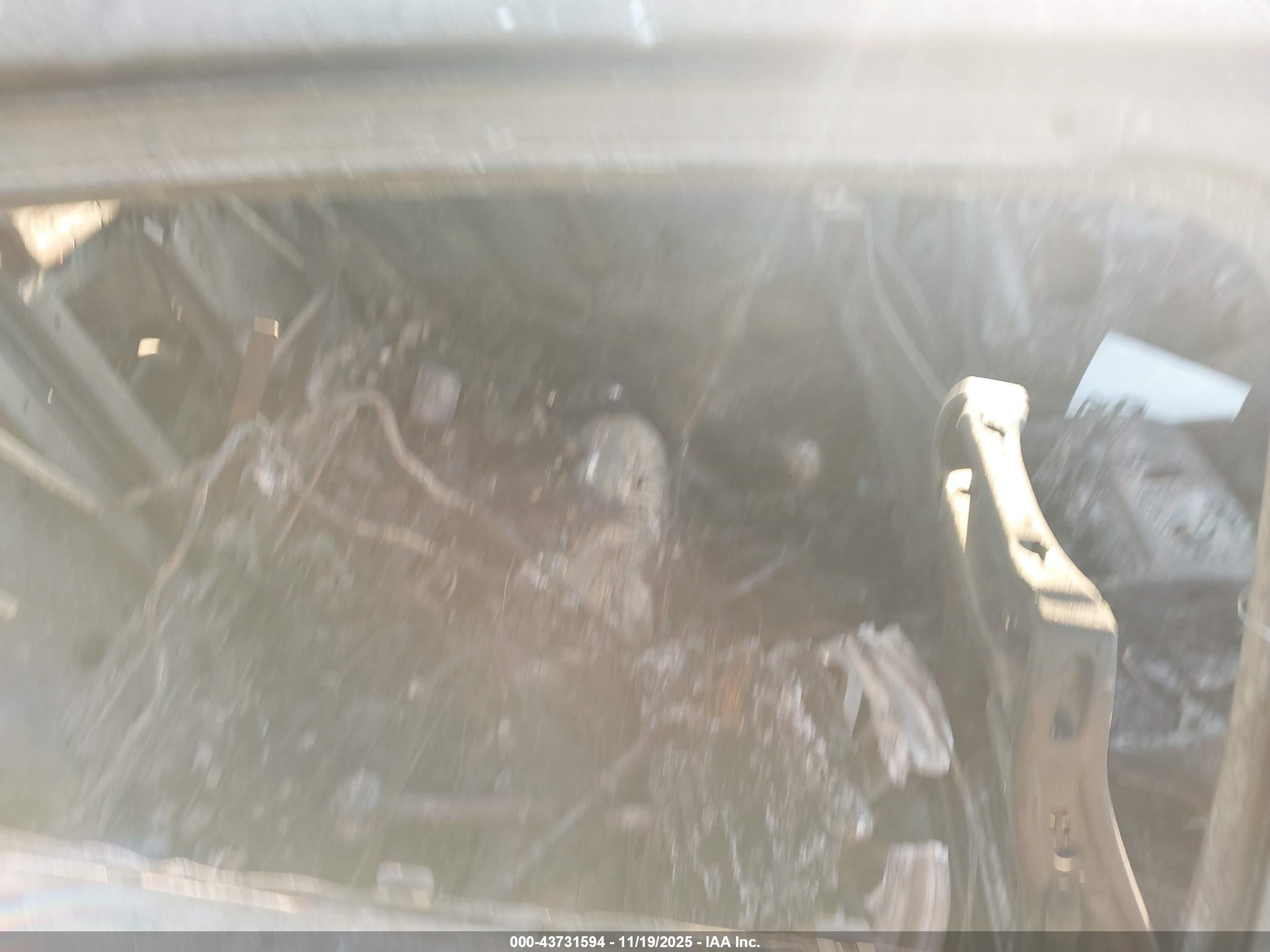 BUICK LACROSSE image 8