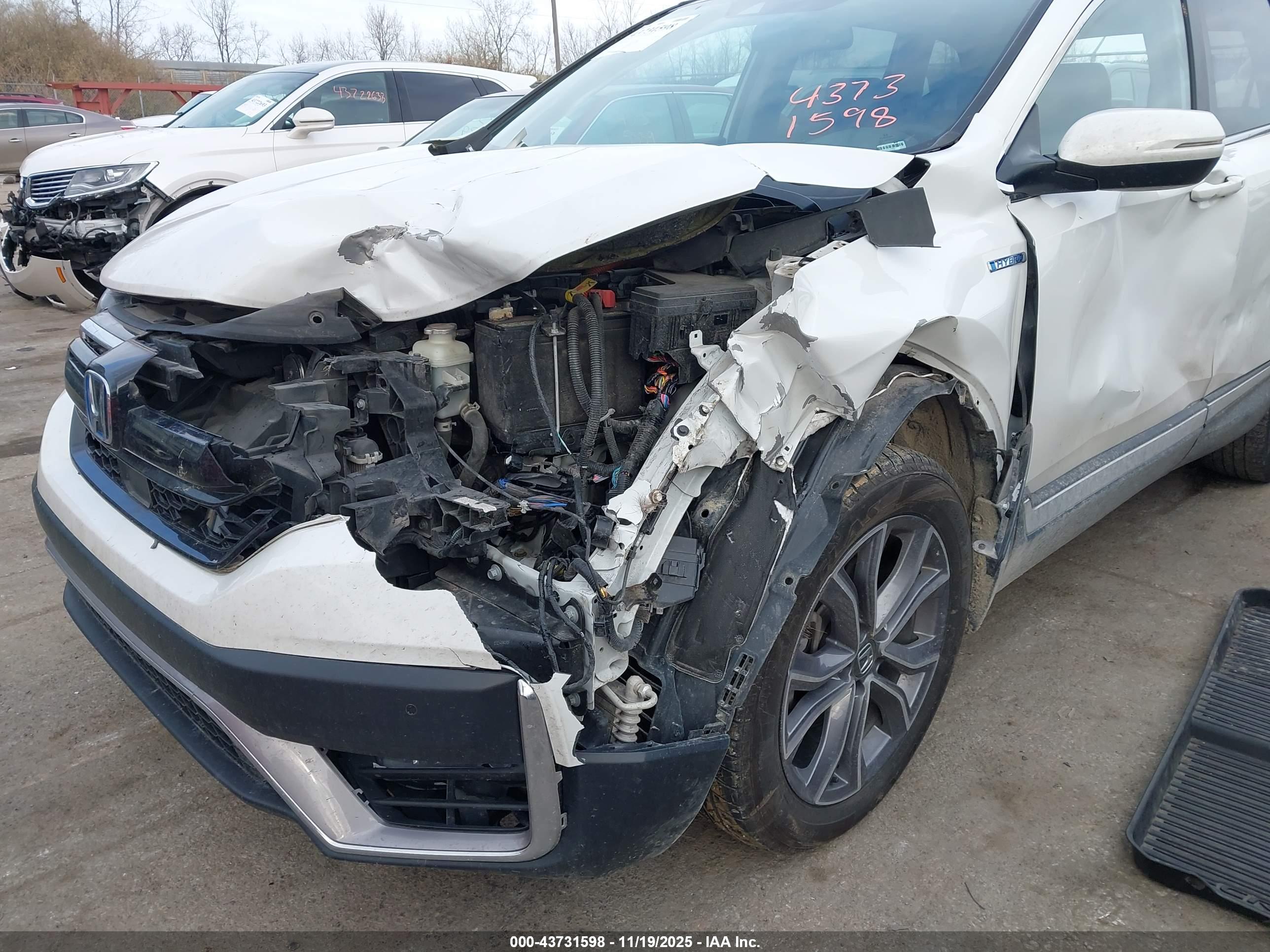 HONDA CR-V image 6