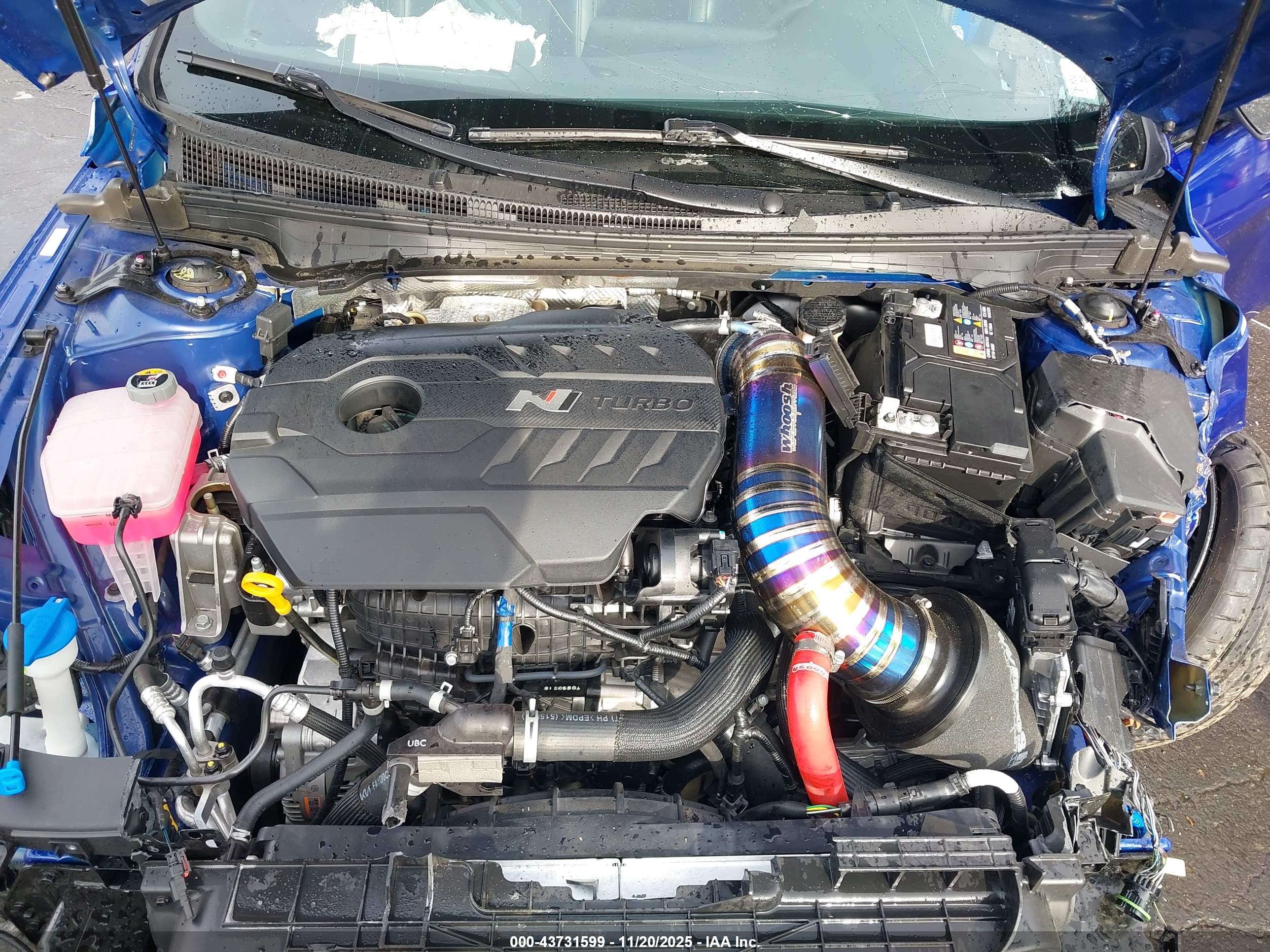 HYUNDAI ELANTRA image 10